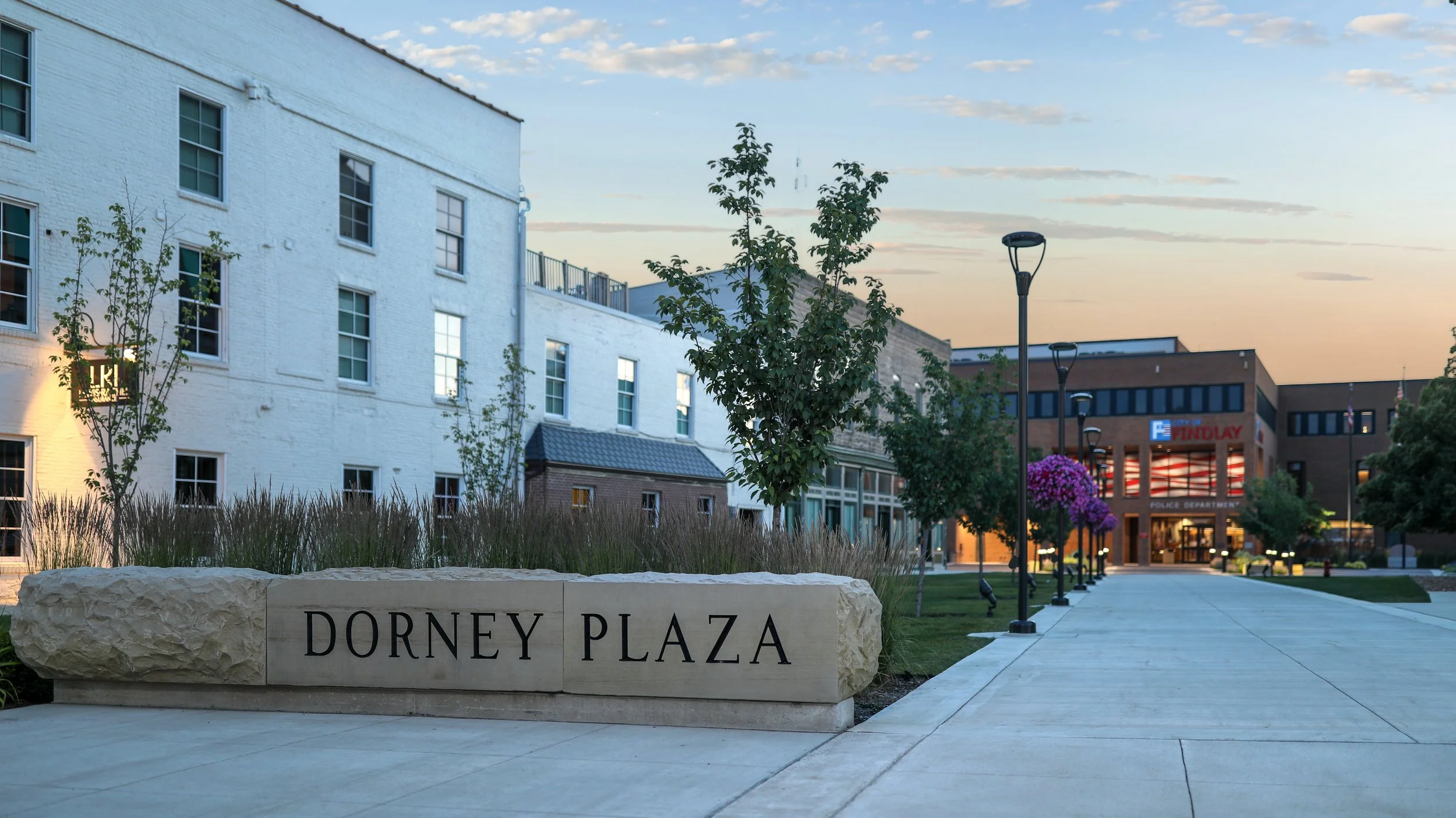 dorney plaza in downtown findlay, ohio captured by a northwest ohio photographer