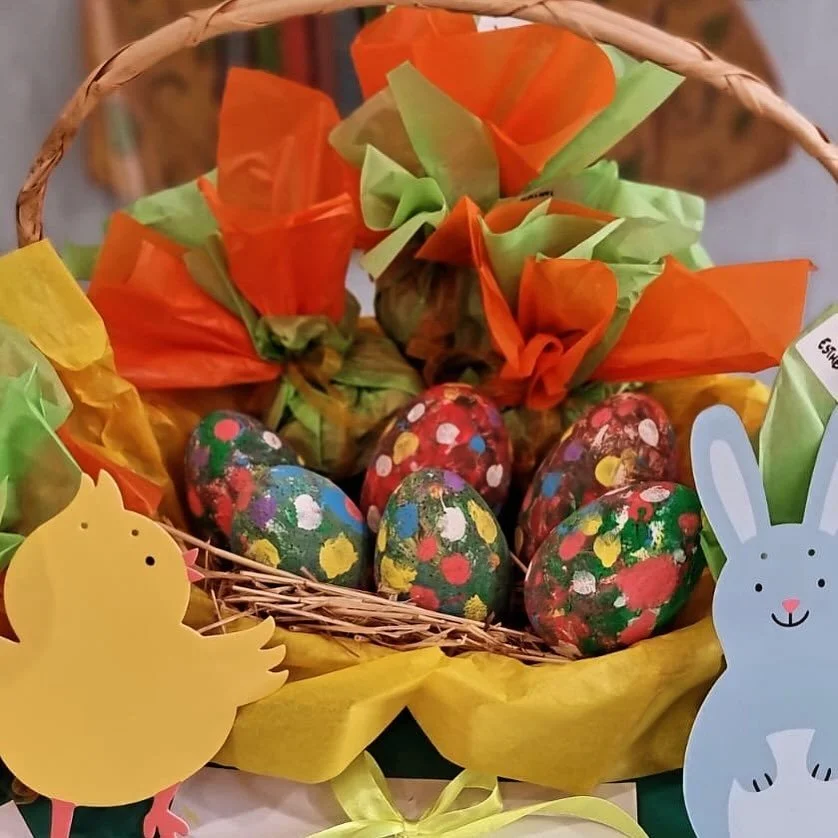 Easter eggs 🐣🐰 #easter #eggs #pascua #pasqua #ni&ntilde;os #beb&eacute;s #taller #guarder&iacute;a #nursingschool #kids #ideas