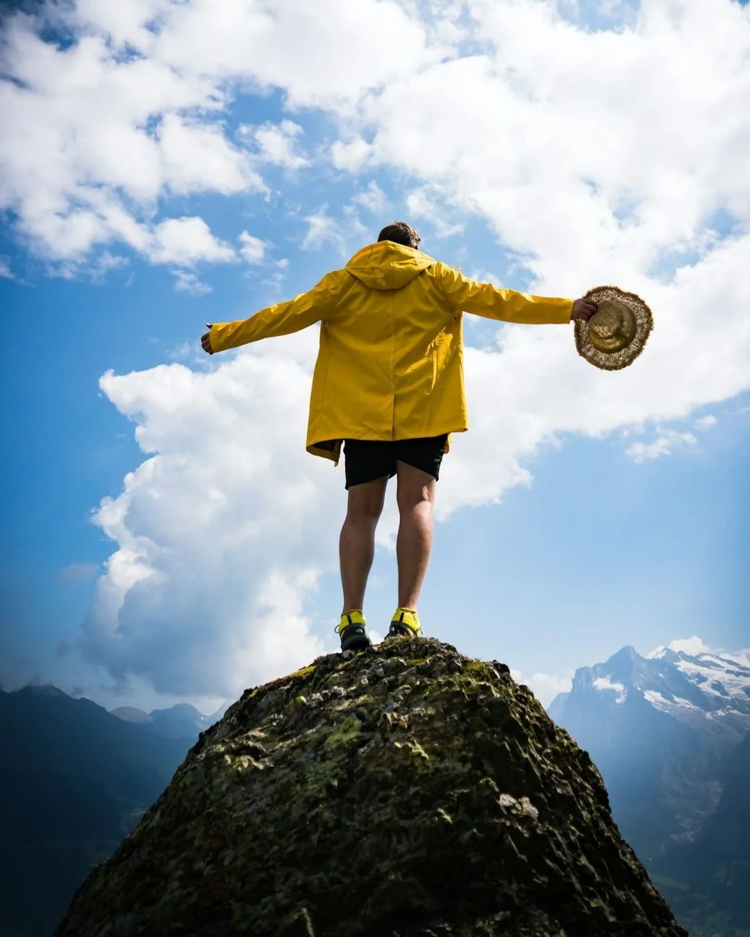 Whether your Mum is your motivation, you do it for your Dad, or in memory of a lost loved one, create your very own fundraising adventure in aid of dementia.

Why not go the extra mile and fundraise in style by exploring the wild? Trek across the moo