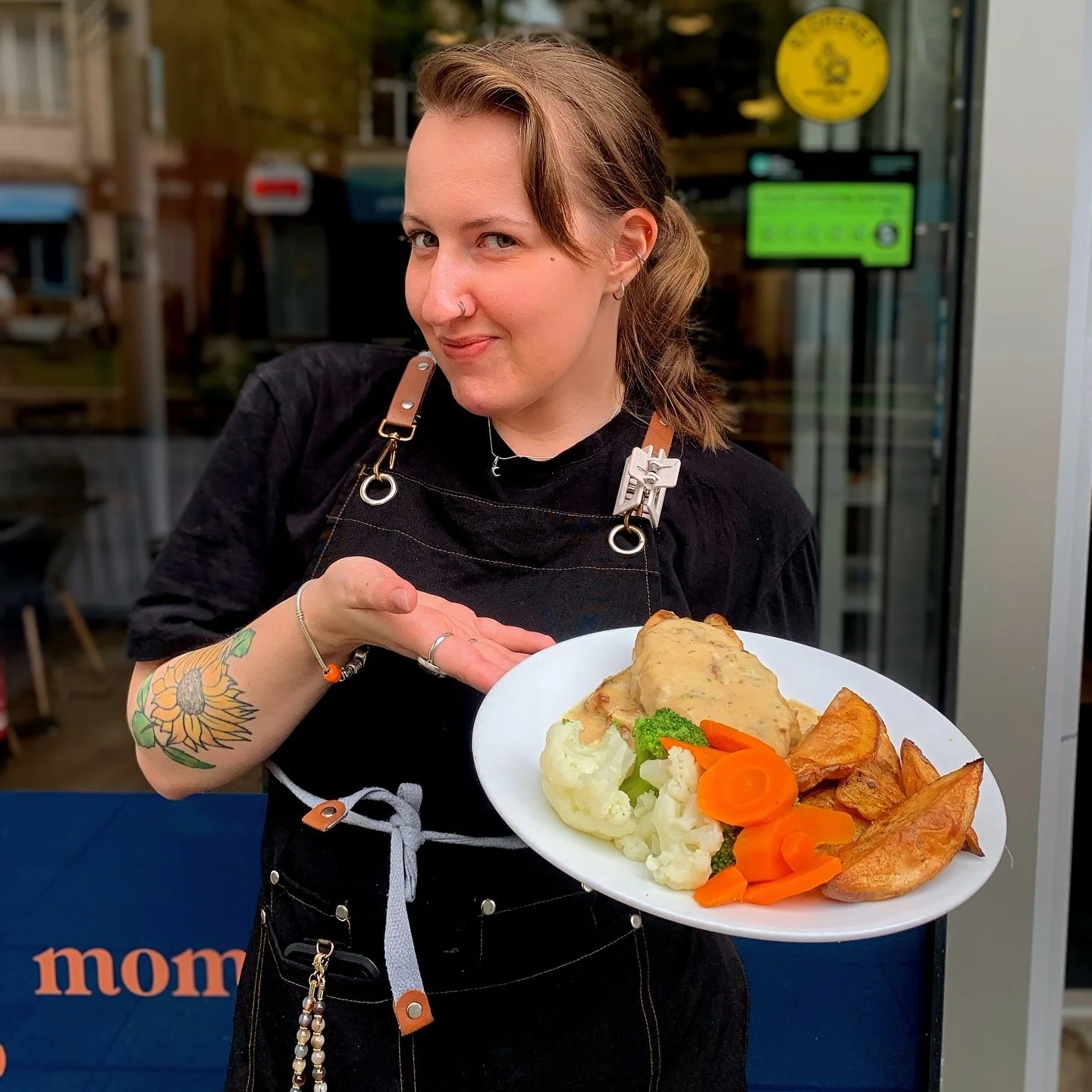 Next Week&rsquo;s Special: Get ready for a meal that hits the spot! 🔥 

Our Honey Mustard Chicken is here, served with winter veggies and crispy wedges🍯🍗

It&rsquo;s the perfect hearty, comforting plate for a chilly week. Come and get it!

#Moment