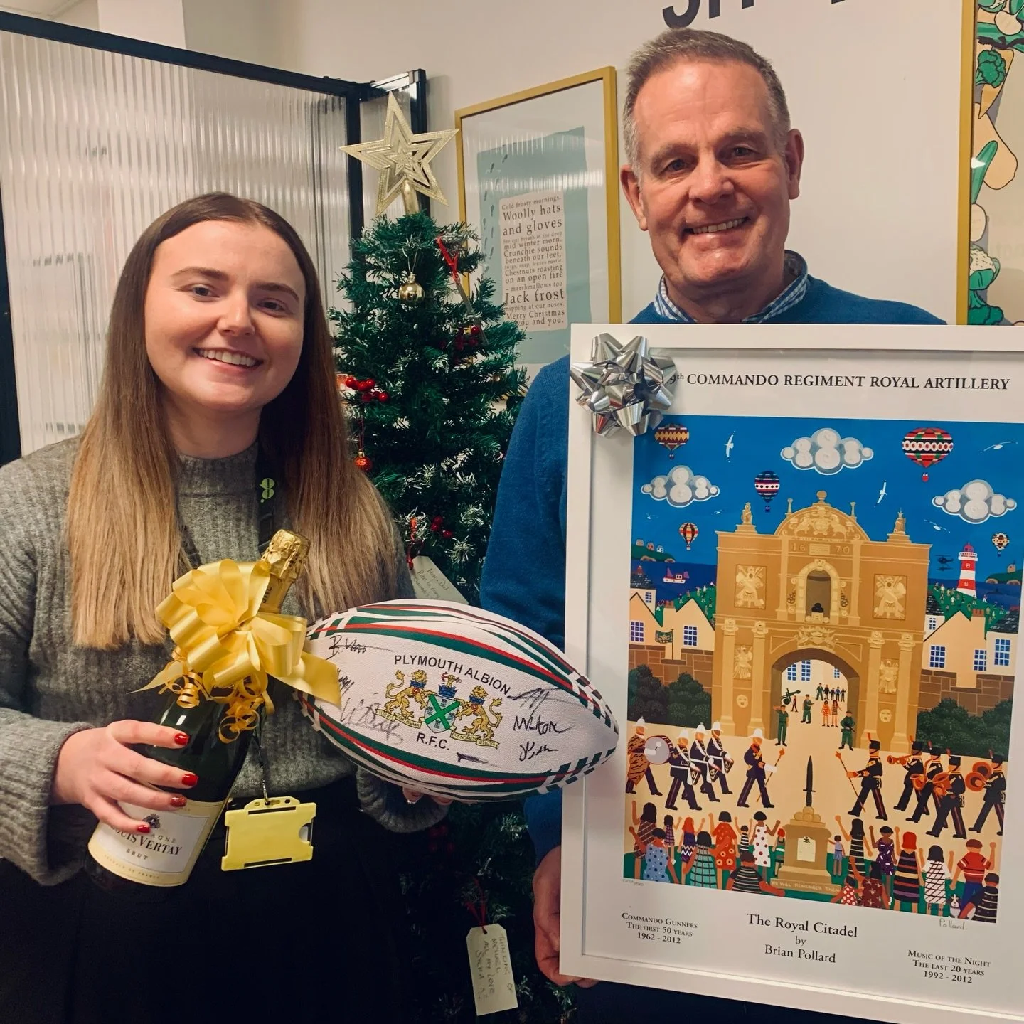 RAFFLE DRAW TODAY AT 3PM🎁

YOU HAVE A CHANCE TO WIN...

🏈 🎟️A signed Plymouth Albion RFC rugby ball and 2x adults tickets to watch a 2026 GAME!! 

🛥️ An exciting Boat Trip Voucher !

⛺️ A two-night stay in a Mega Pod at Langstone Manor Park for 4