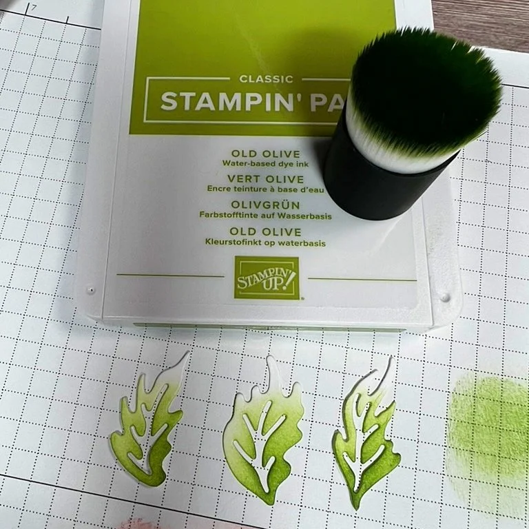 blog post 03.2026 simply beautiful green leaf details.jpeg