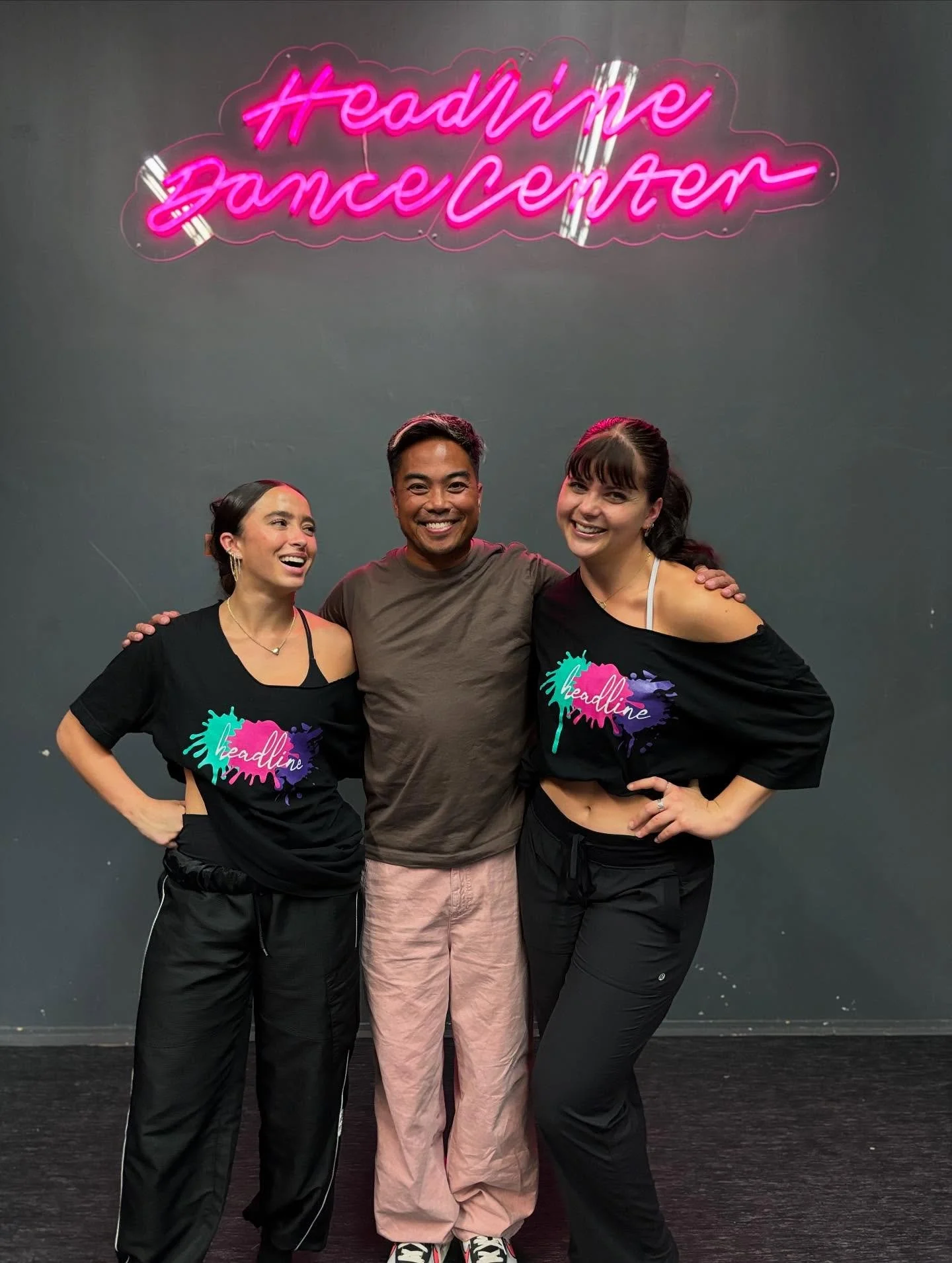 another incredible intensive week @headlinedancecenter and I&rsquo;m overwhelmed with gratitude! 

watching these dancers grow through the years is beyond special. thank you @esrod and @andrewbfritz for trusting your kids with us, you&rsquo;ve create