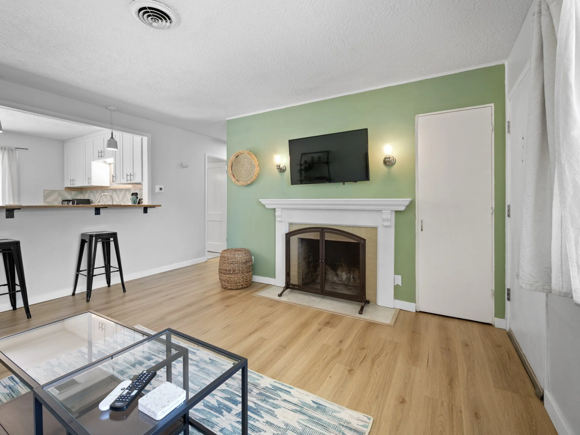 3365 NE 84th-24.JPG