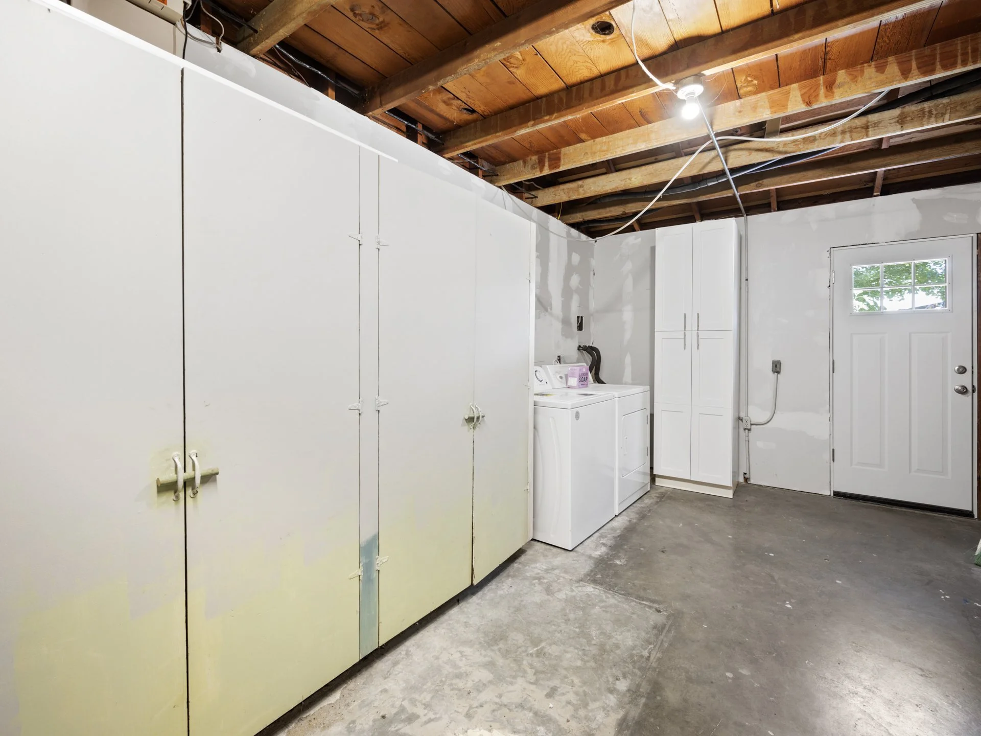 3365 NE 84th-57.JPG