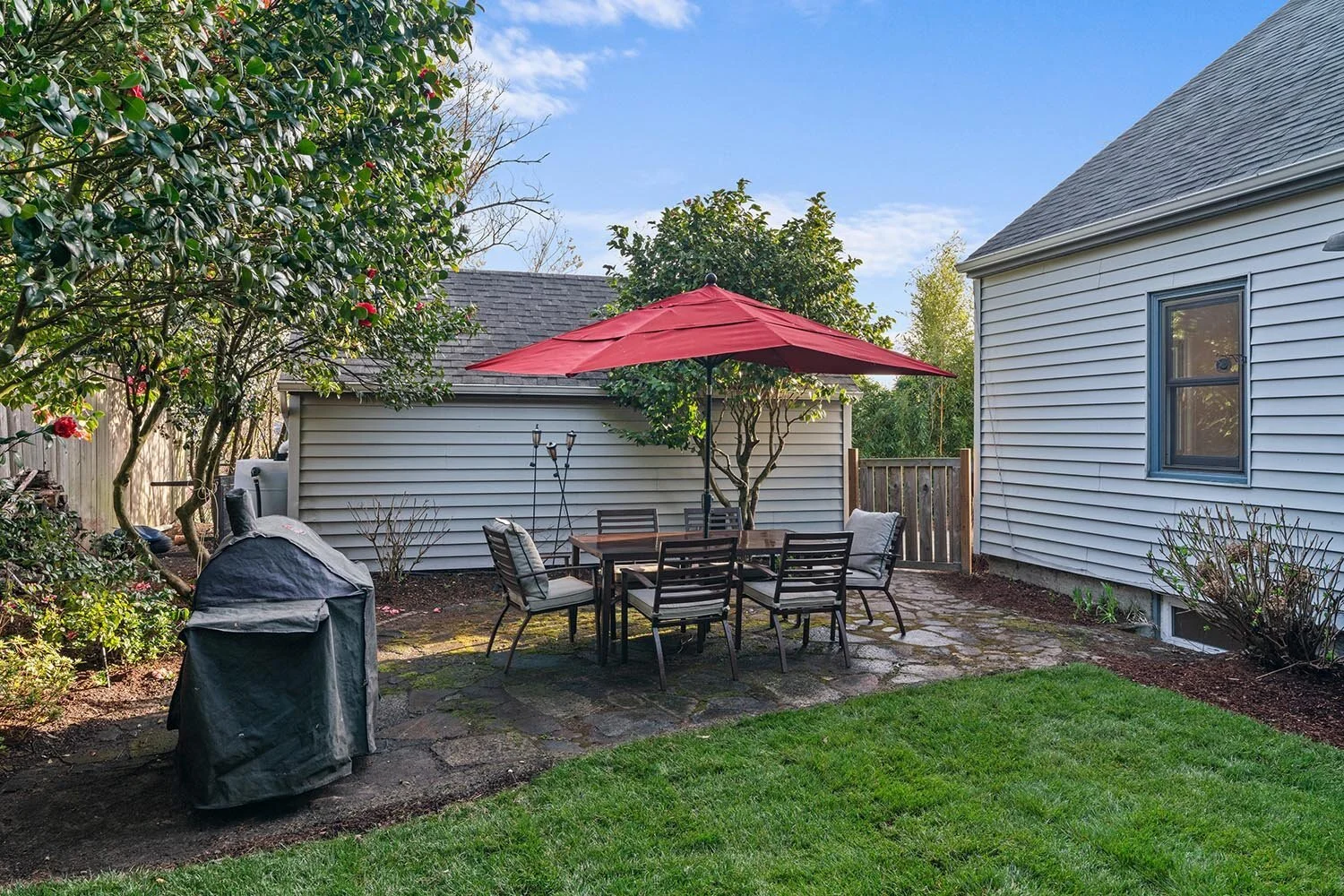 3318 SE 31st Ave Portland OR-print-032-028-Back Yard-4200x2802-300dpi.jpg