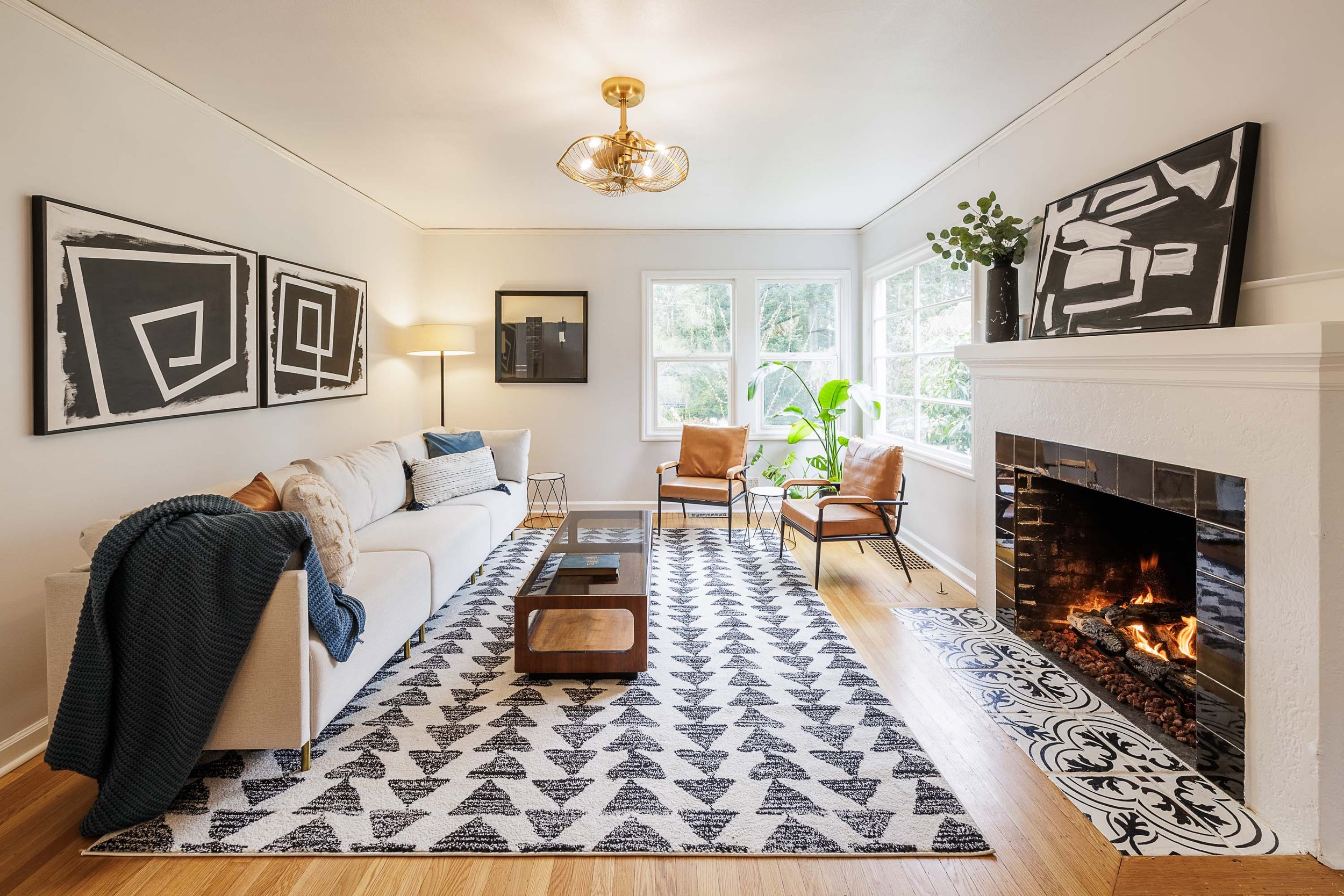 3028 SW Flower Terrace_02.JPG