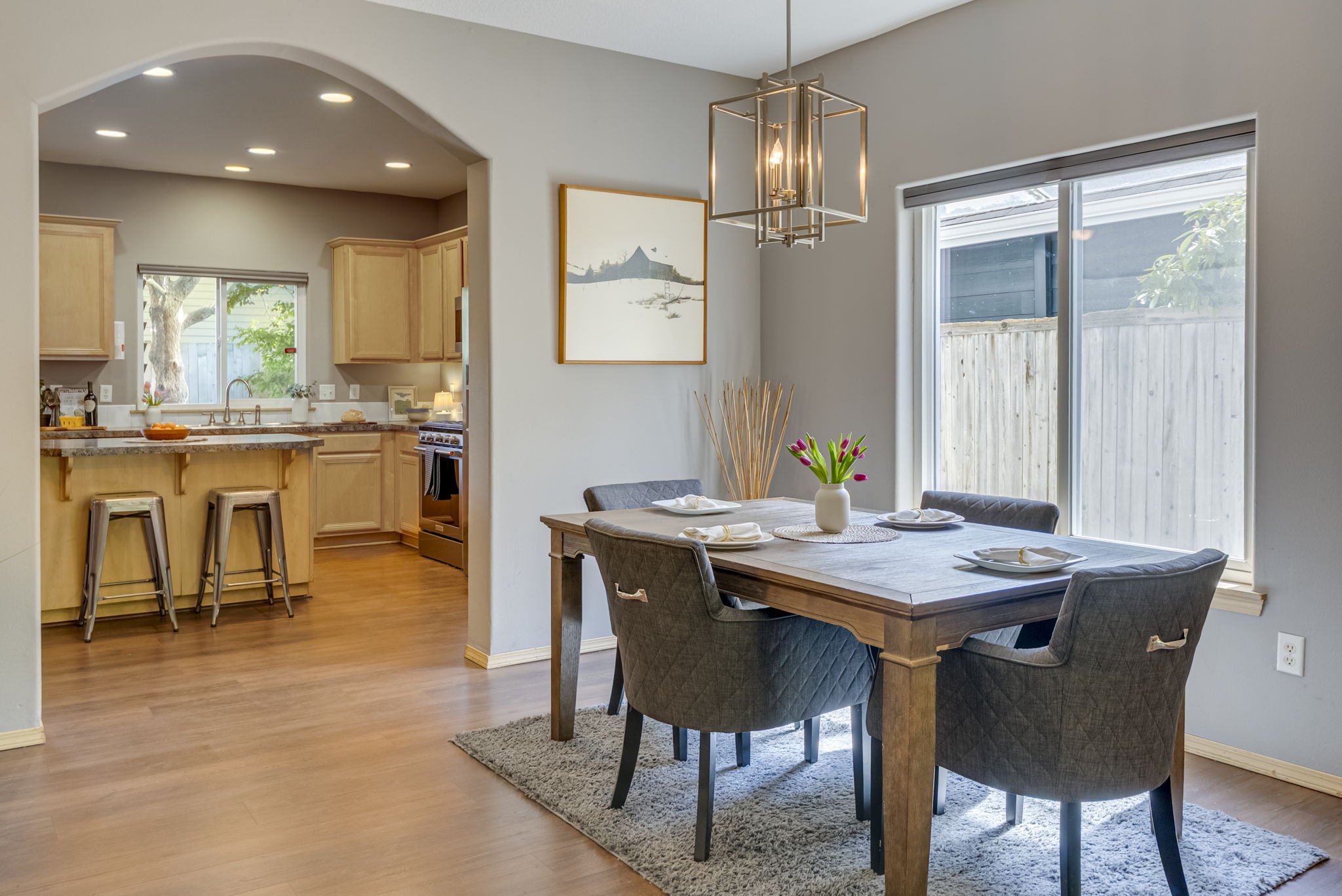 15-web-or-mls-9568-n-tioga-ave.jpg