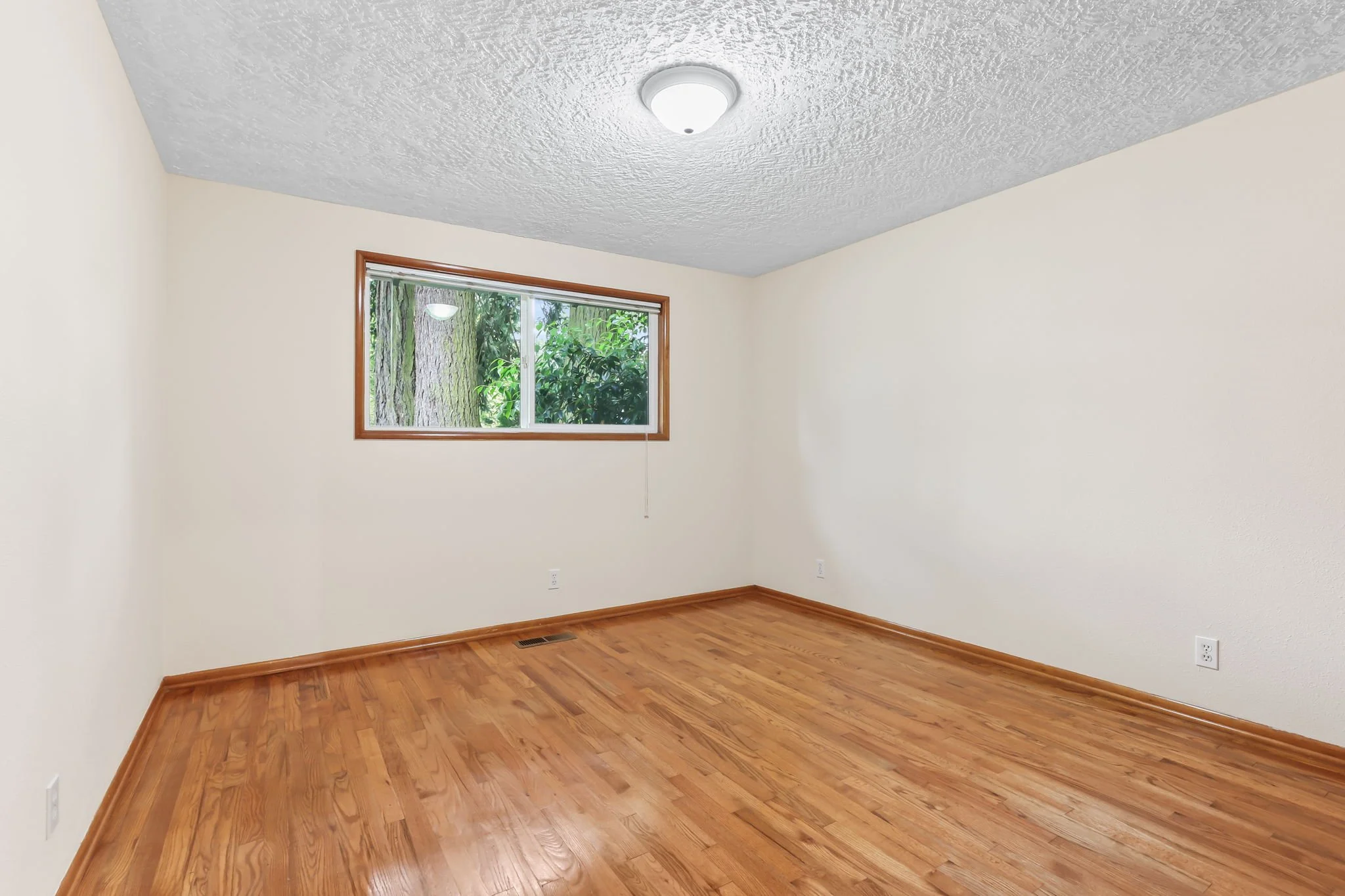 11665 SE 33rd Ave-26.JPG