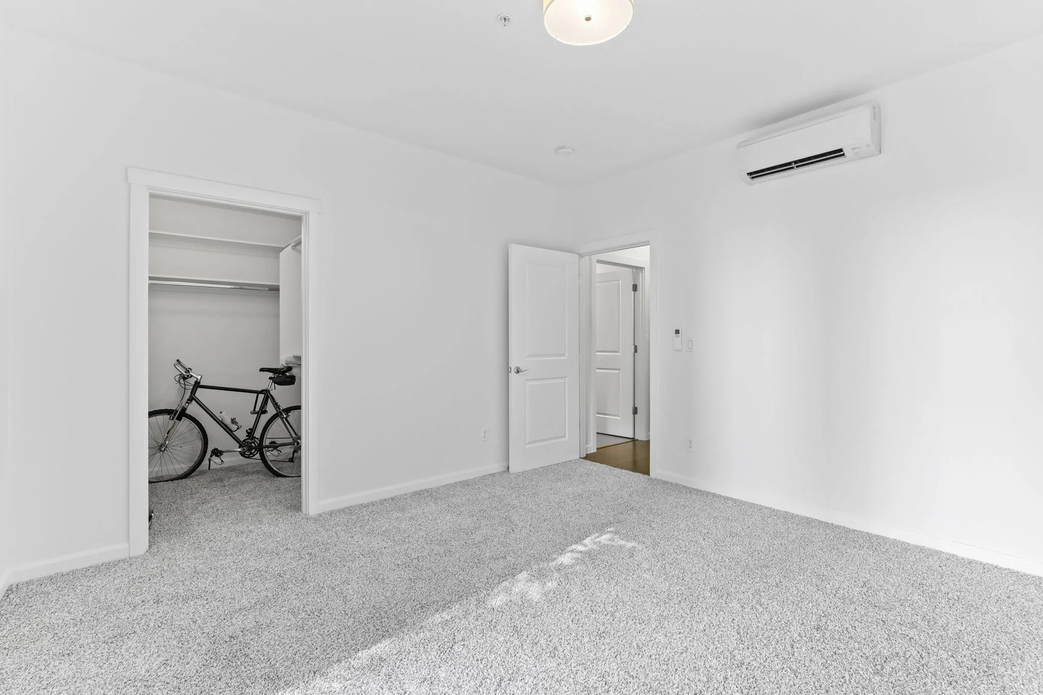 3963 N Montana Ave-32.JPG