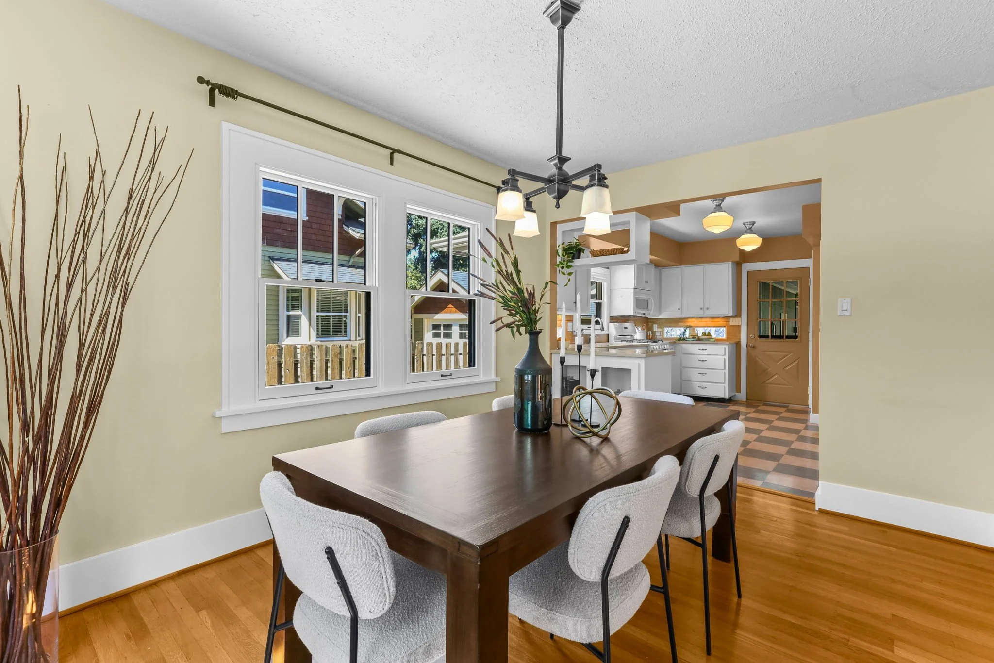3415 NE Tillamook St-16.jpg
