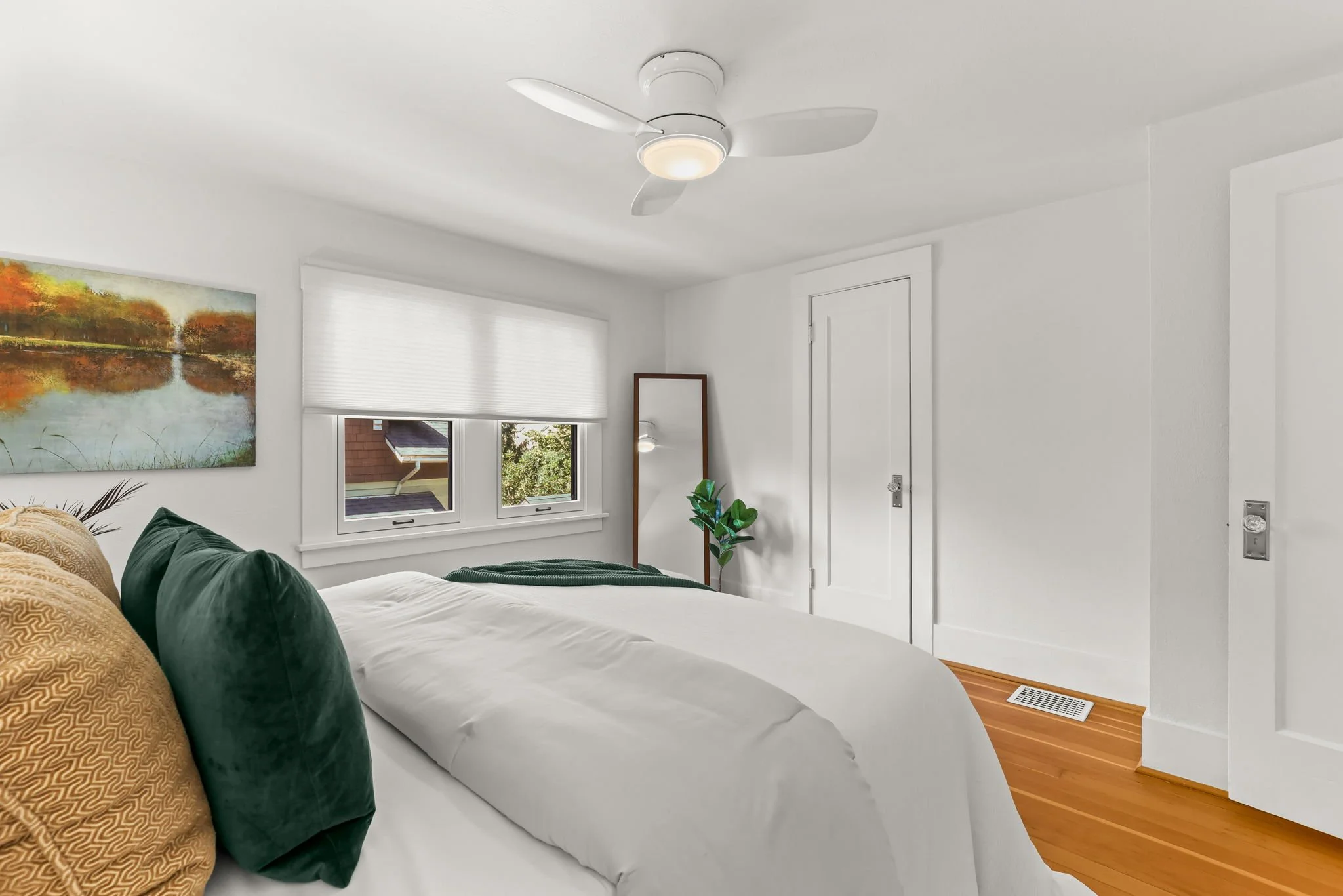 3415 NE Tillamook St-32.jpg