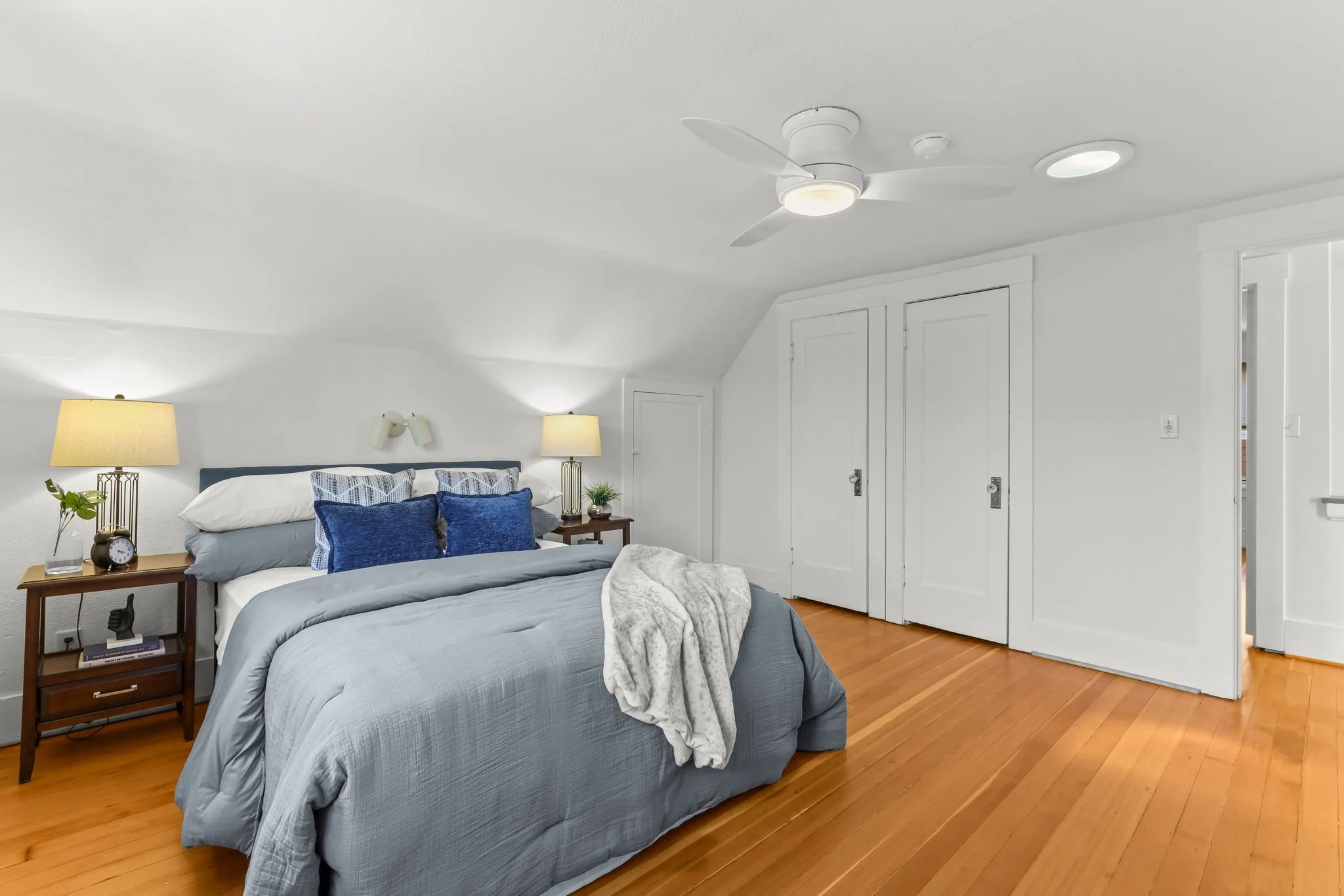 3415 NE Tillamook St-35.jpg