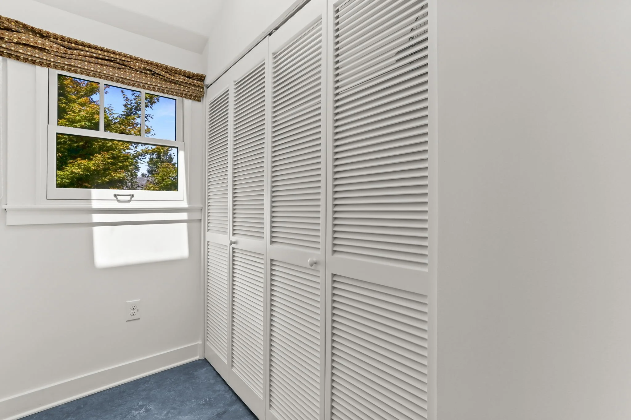 3415 NE Tillamook St-37.jpg