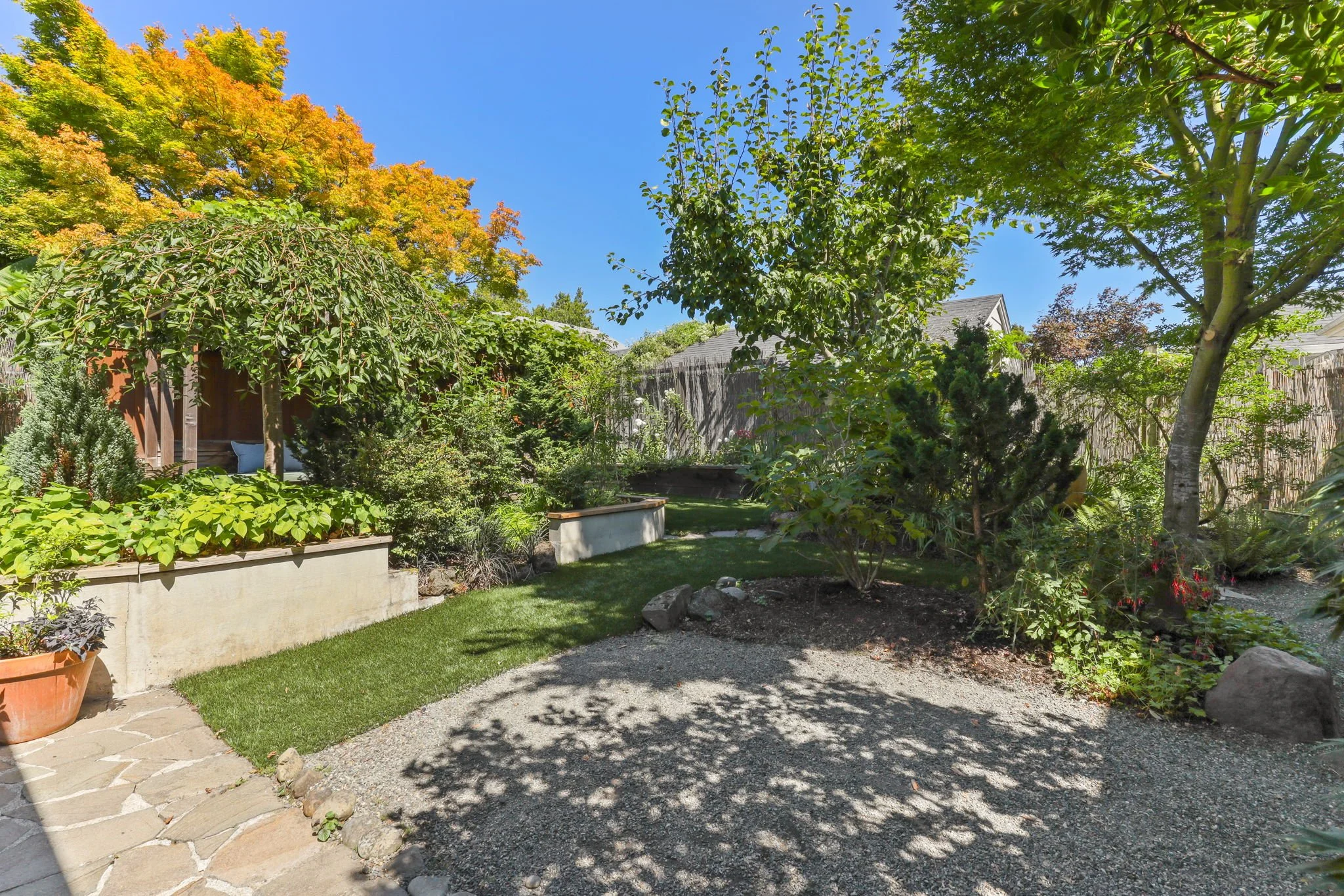 3415 NE Tillamook St-68.jpg