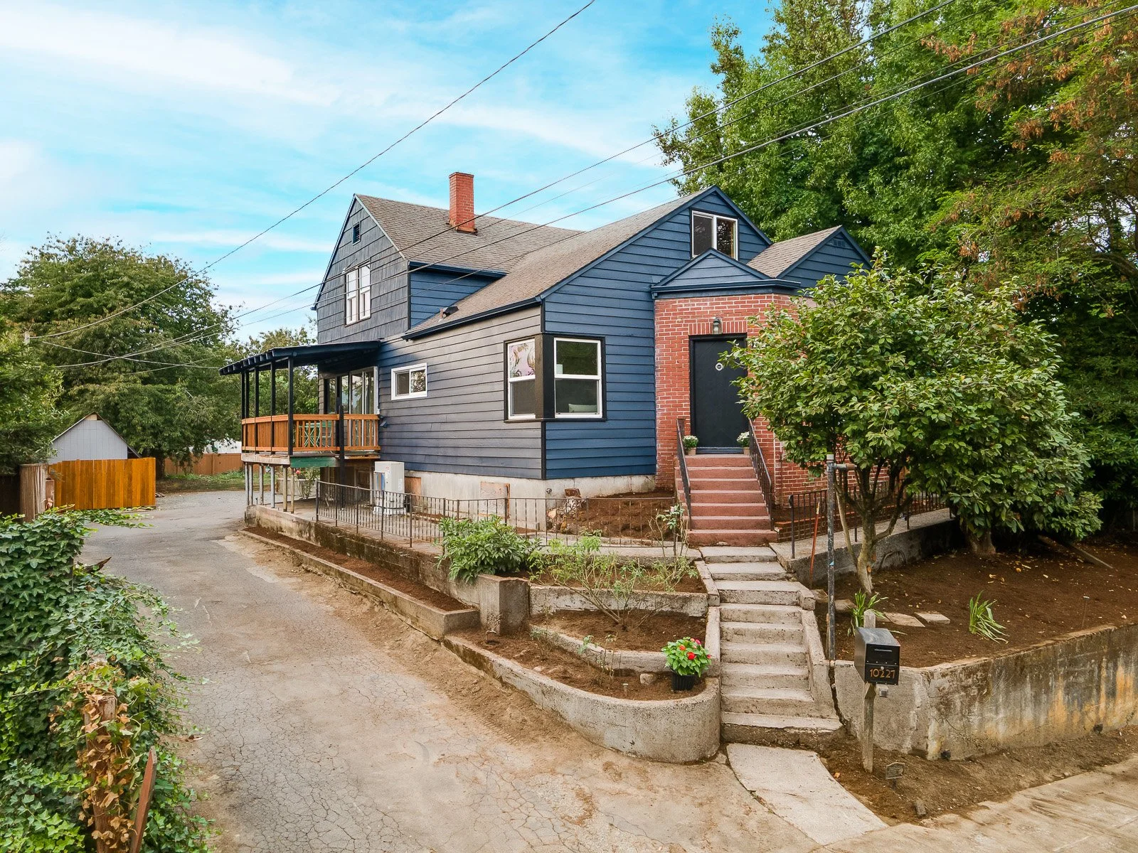 10227 N Macrum Ave-3.jpg