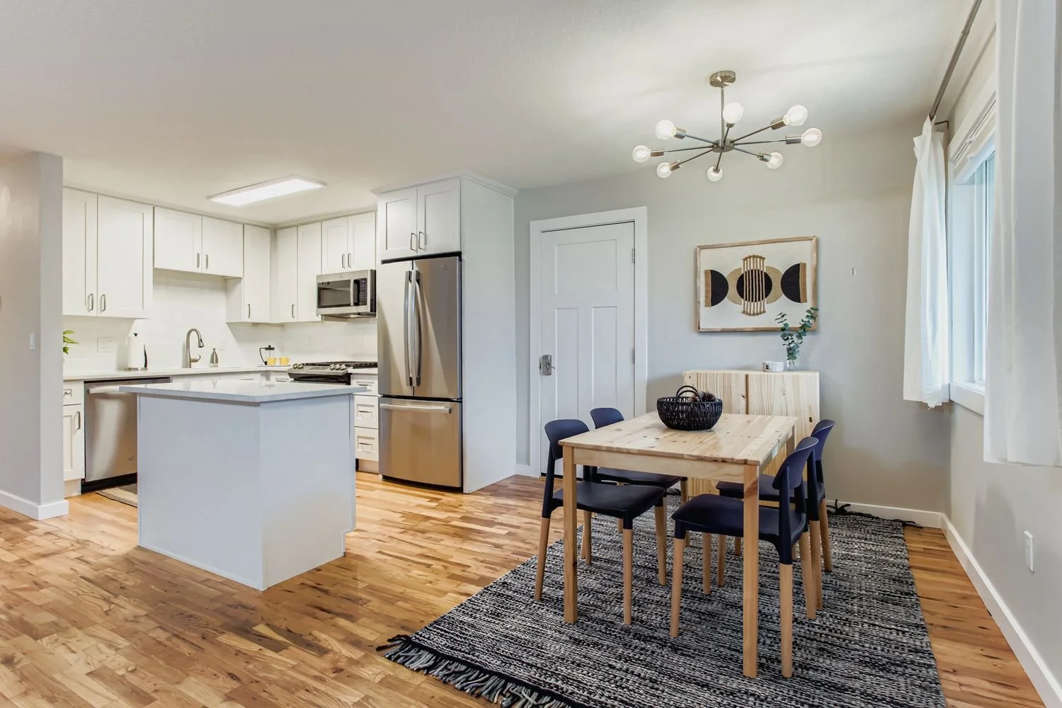 6616 SE 75th Ave - Web Quality - 013 - 11 Dining Room.jpg