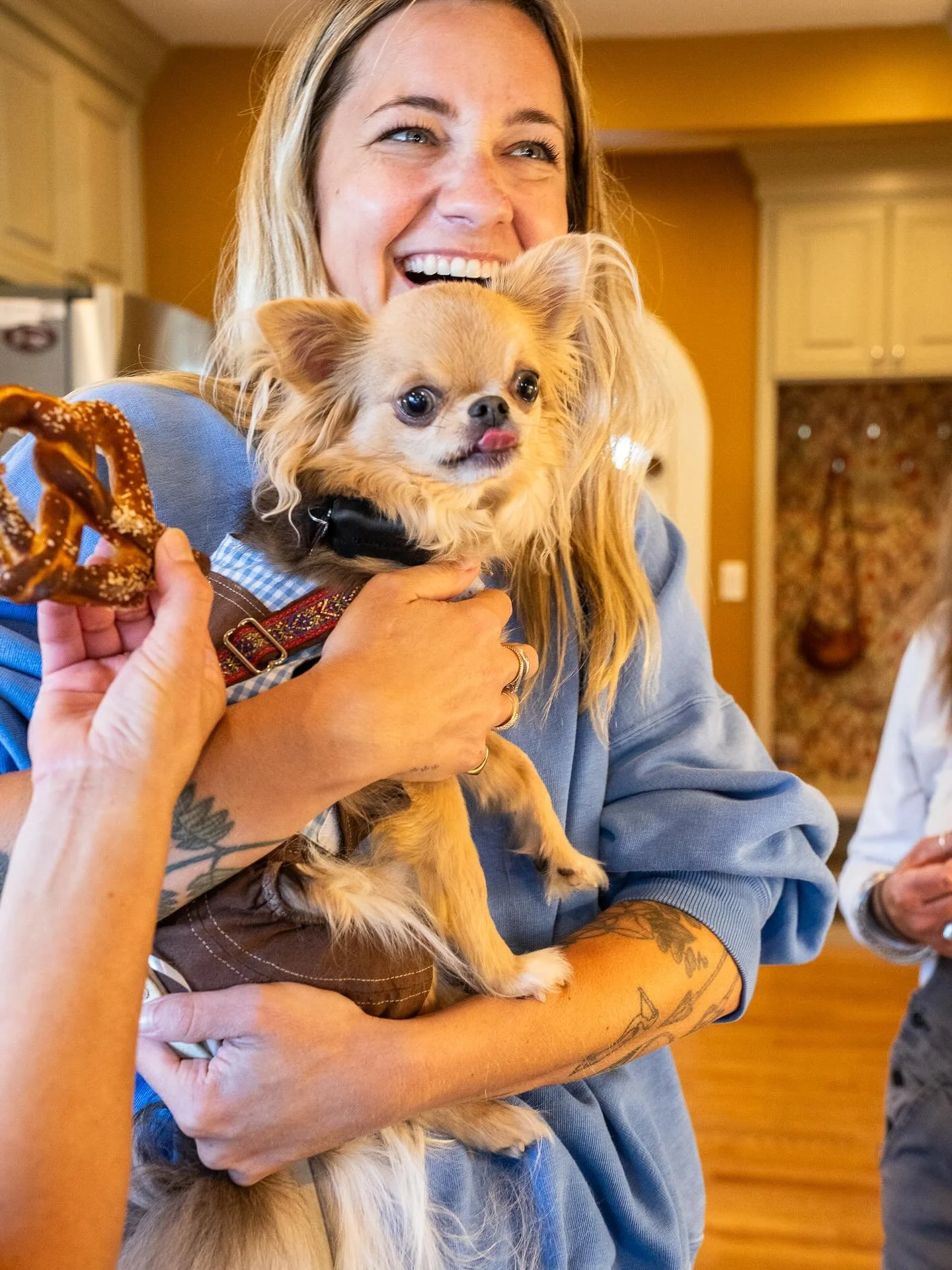 Our Oktoberfest party was supposed to be about the brats, the pretzels, the beers&hellip; but let&rsquo;s be honest, none of that mattered once Gustavo showed up. Oktoberfest became Gustavofest real quick. 🐶🐾🍻

These quarterly afternoon socials ar