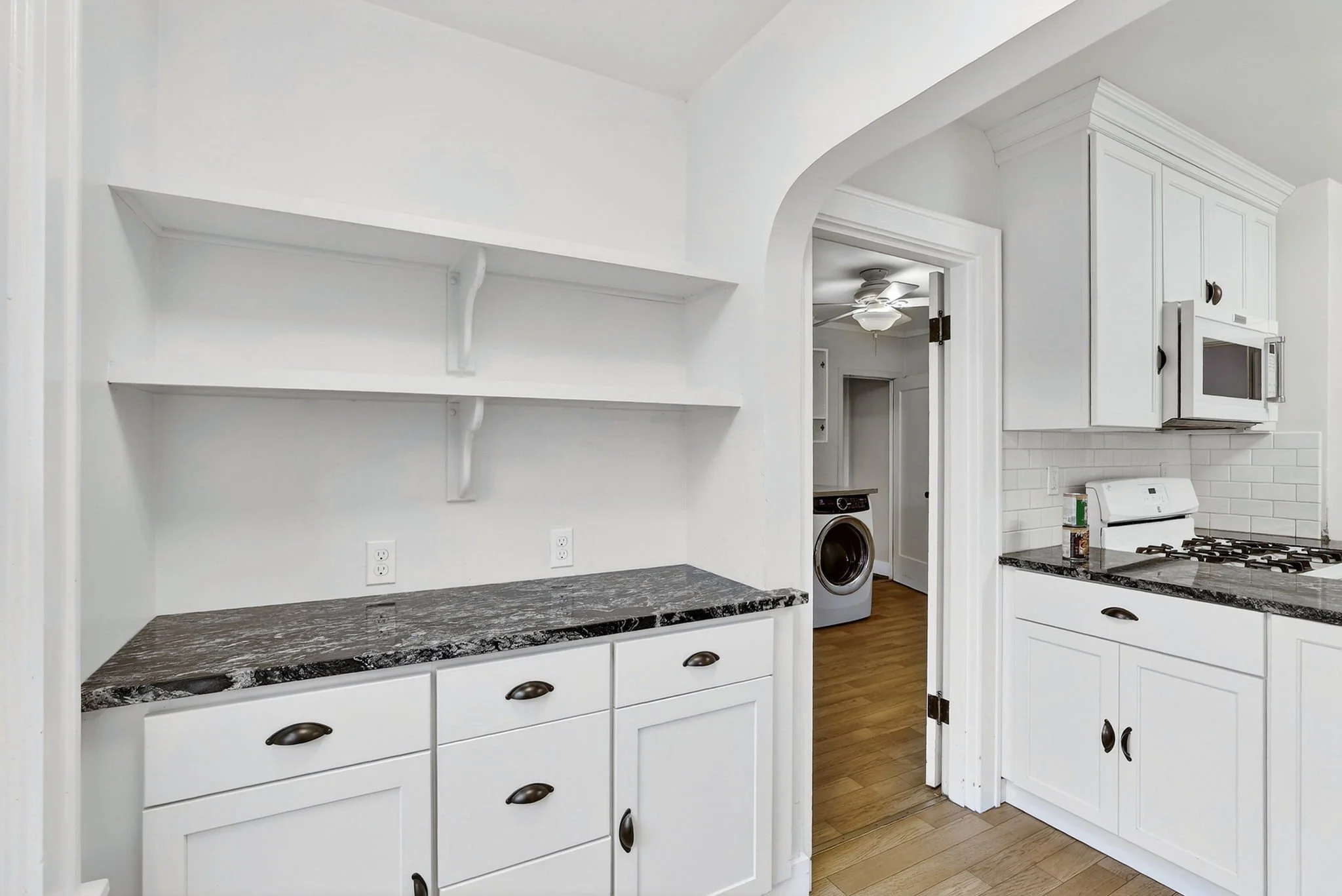 3425 NE Tillamook St-19.jpg