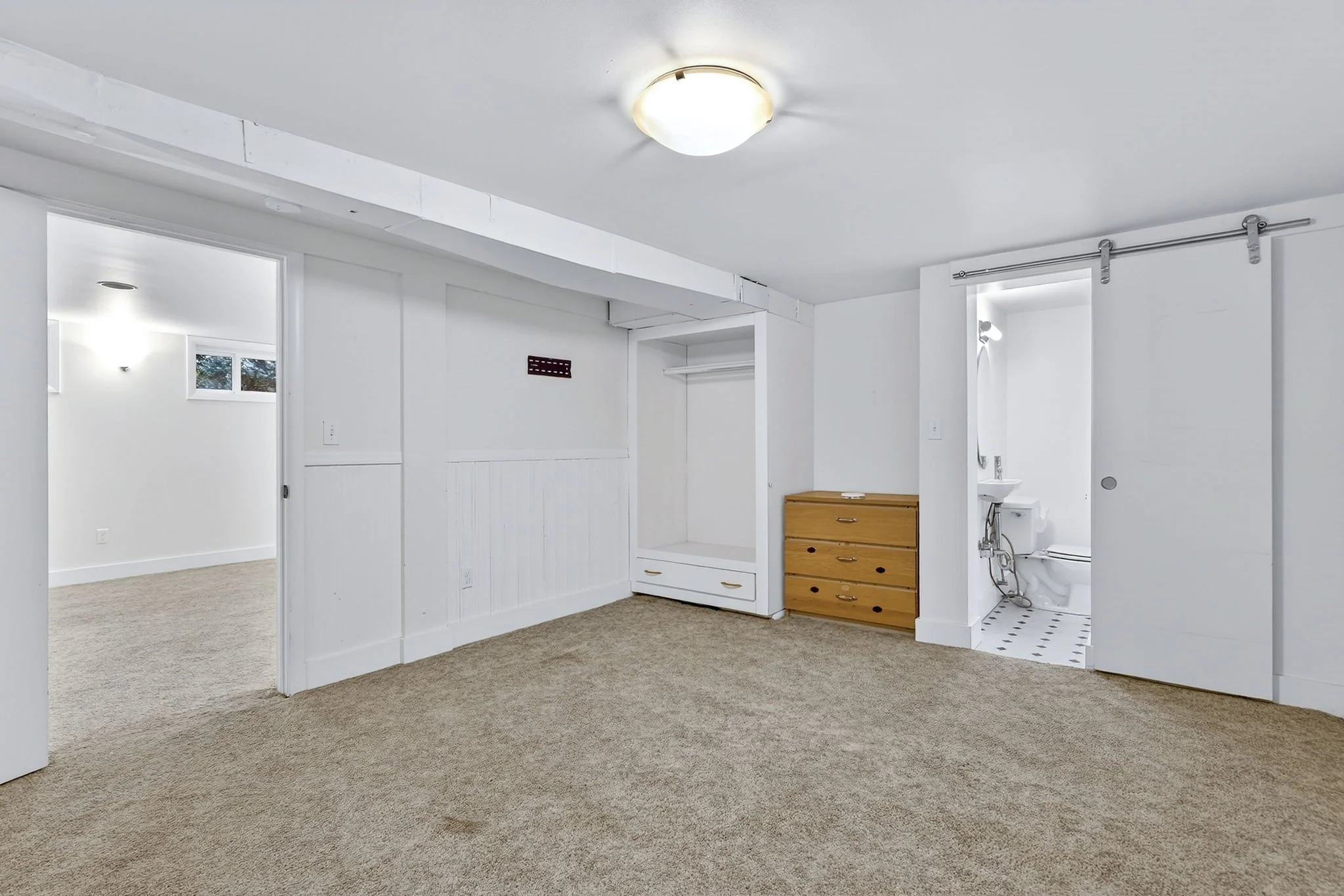 3425 NE Tillamook St-41.jpg