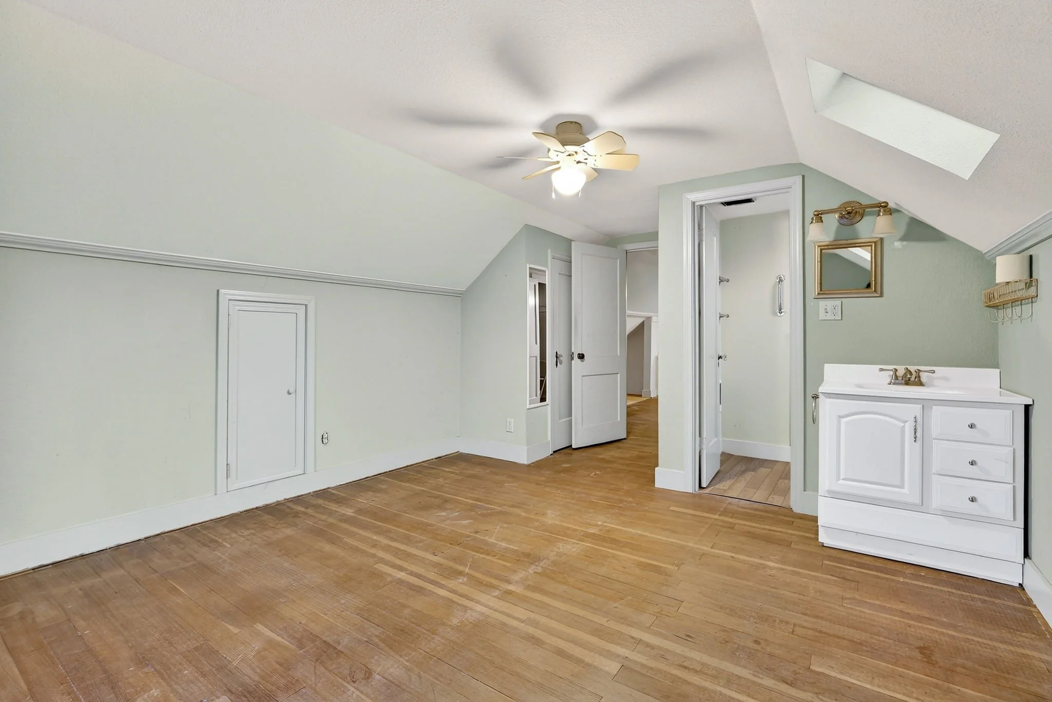 3425 NE Tillamook St-51.jpg