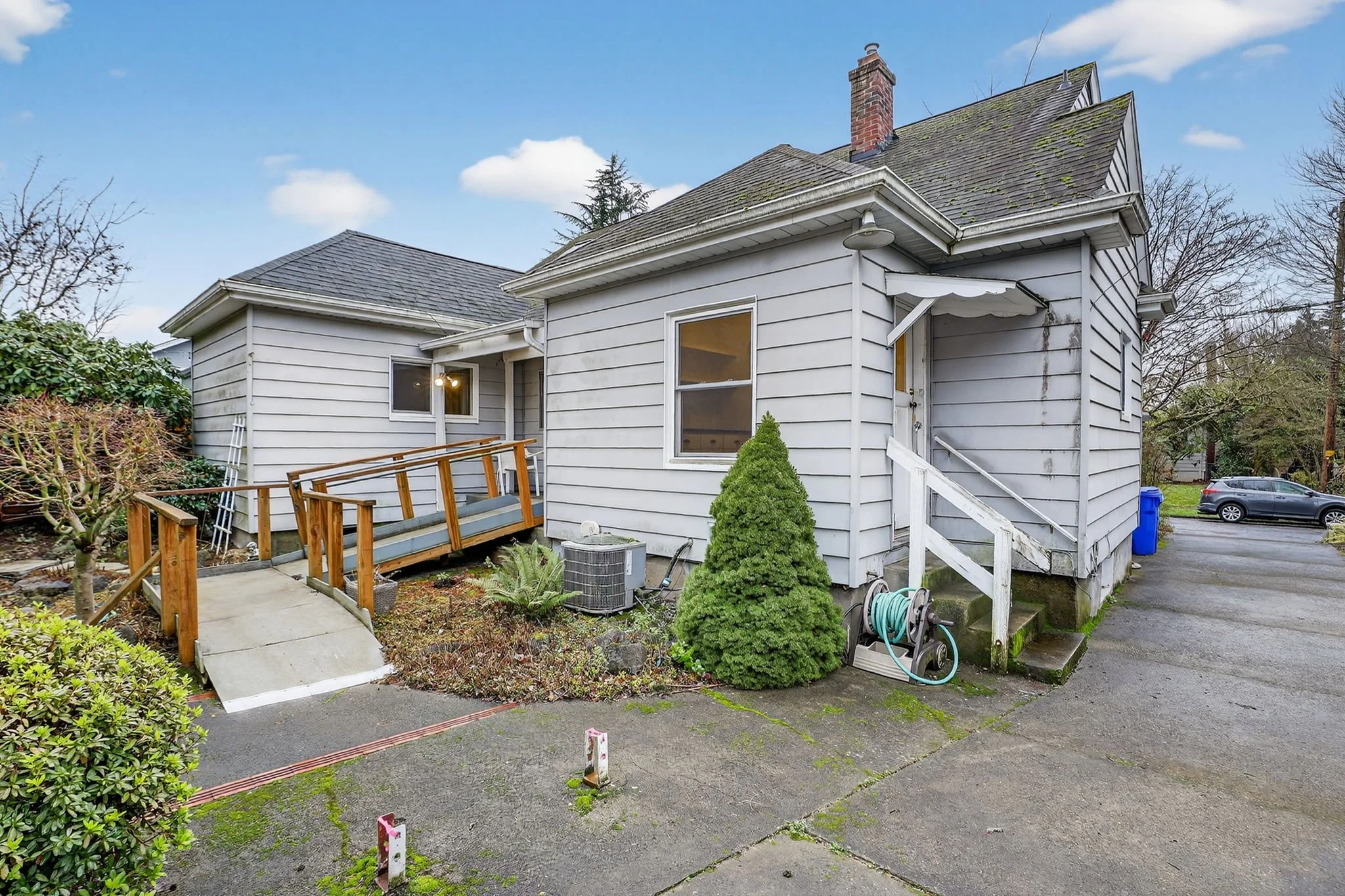 3425 NE Tillamook St-54.jpg