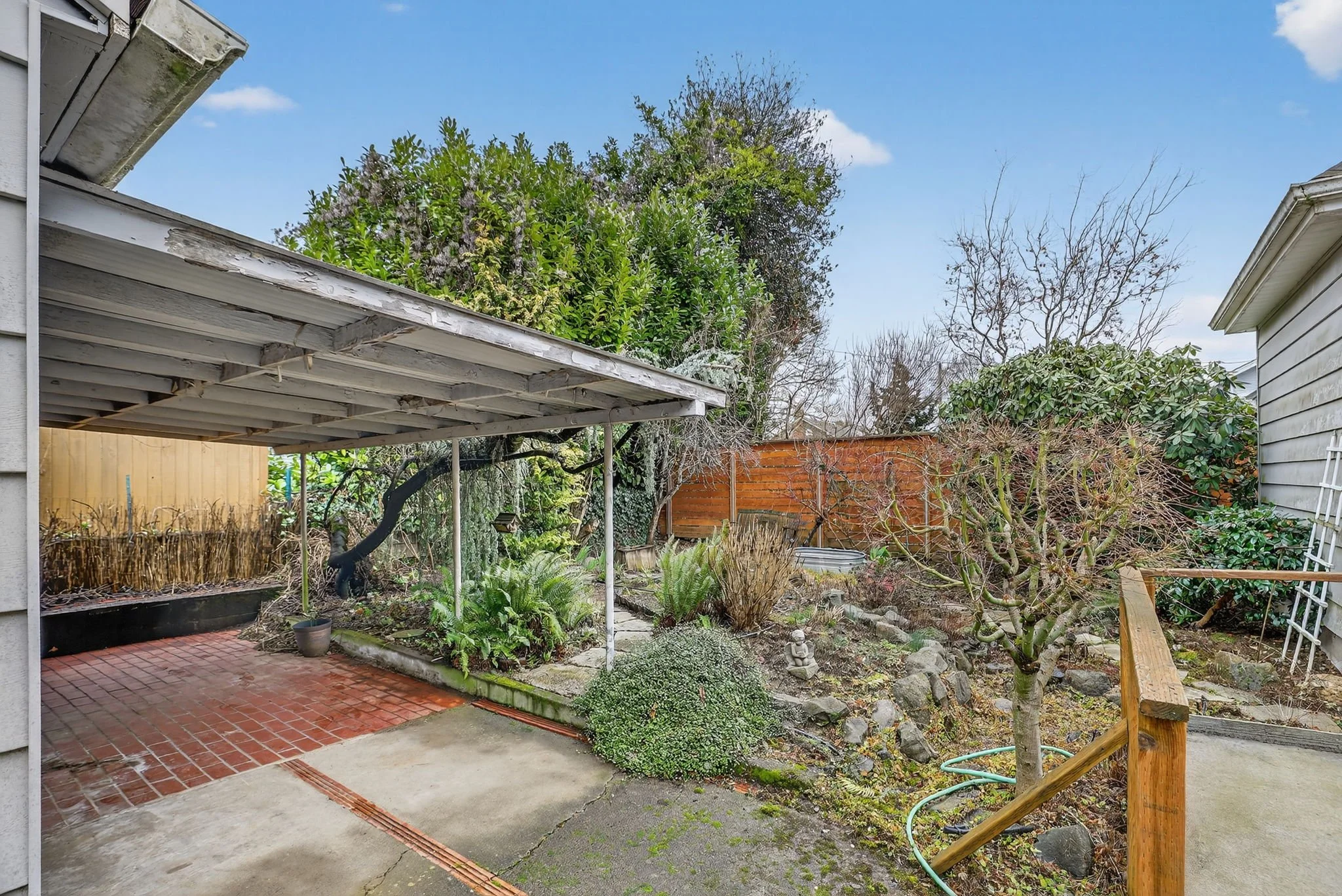 3425 NE Tillamook St-56.jpg