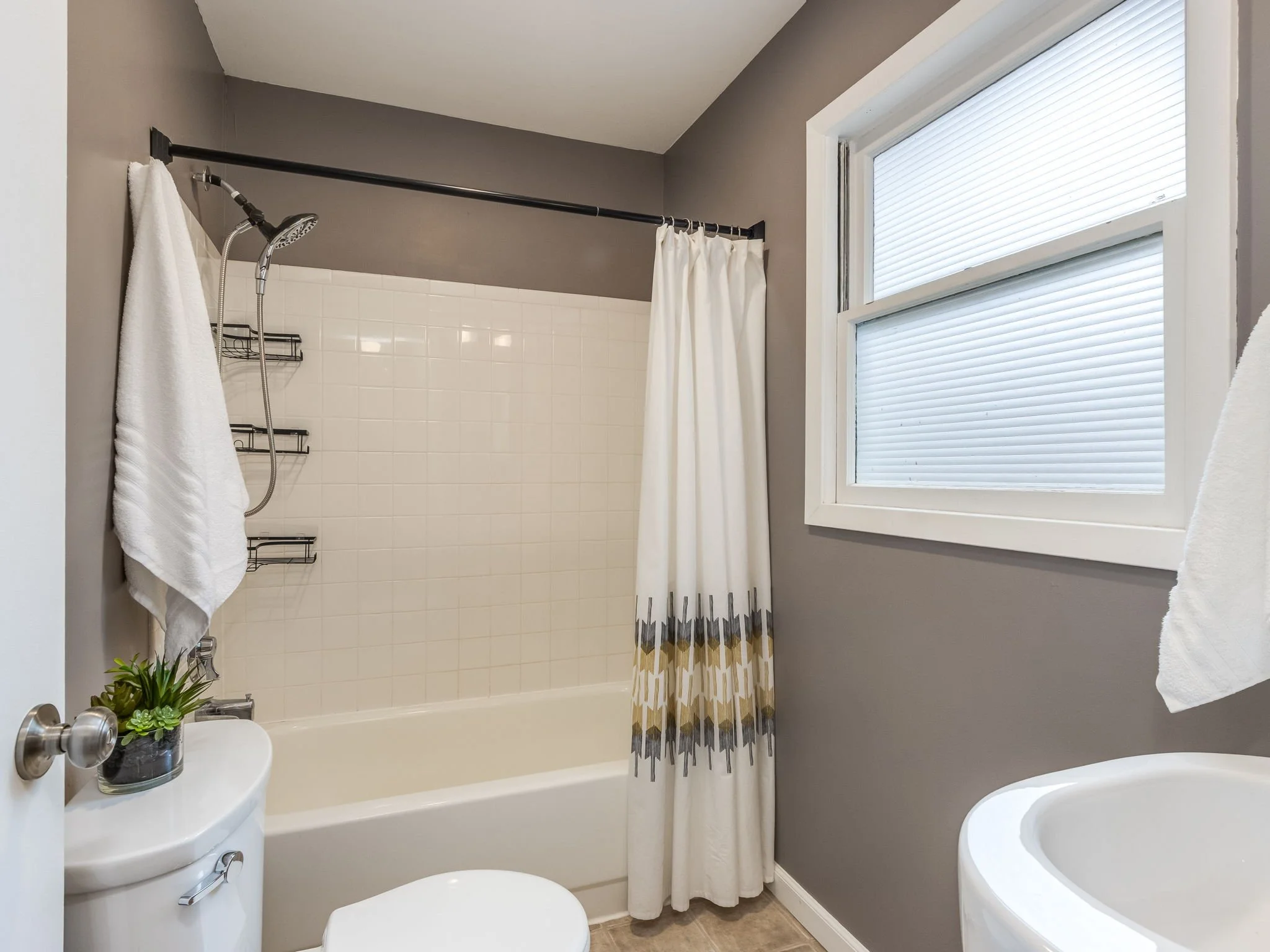 8022 SE 60th Ave, Portland-28.jpg