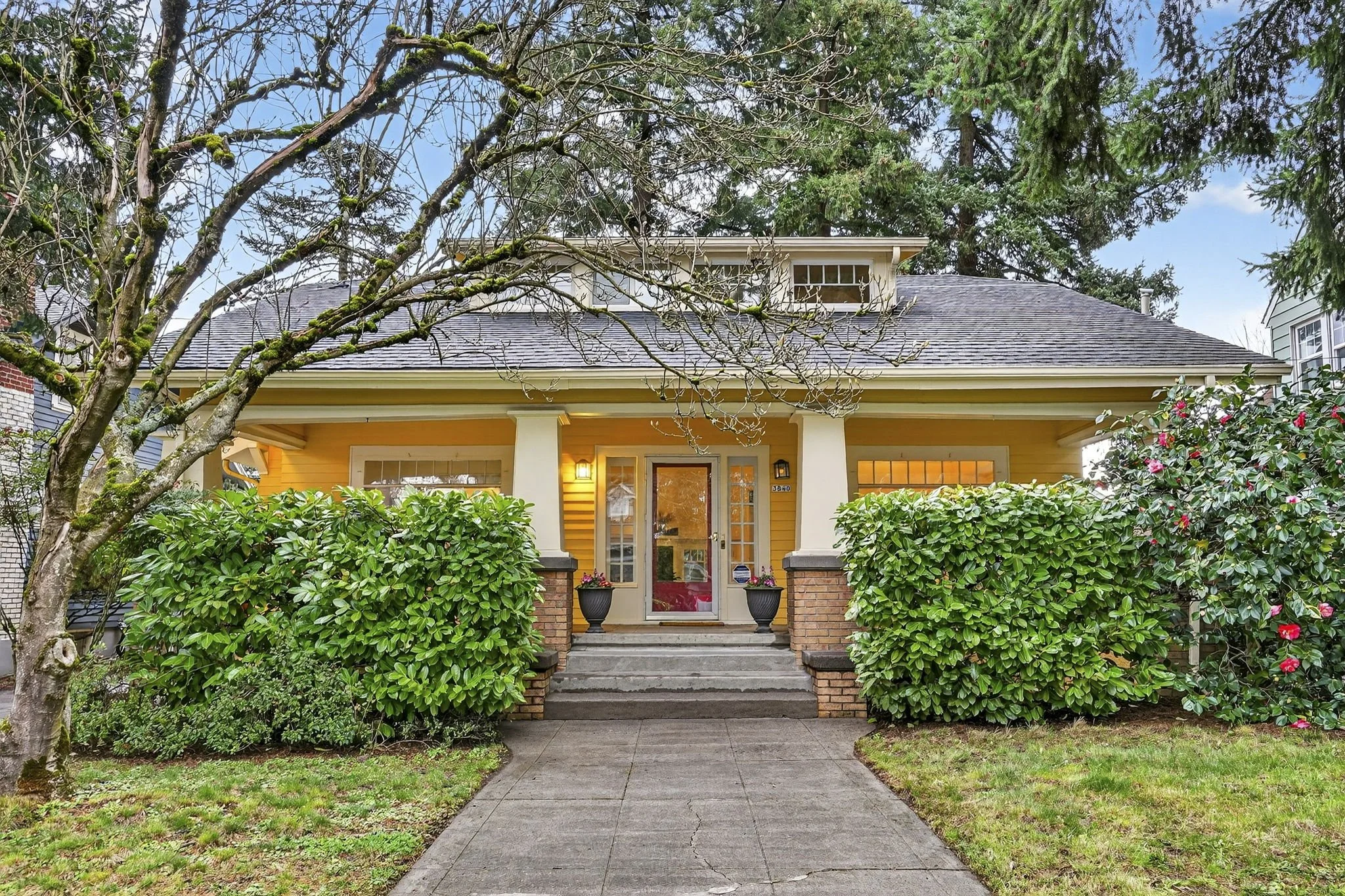 Beaumont-Wilshire Bungalow Beauty