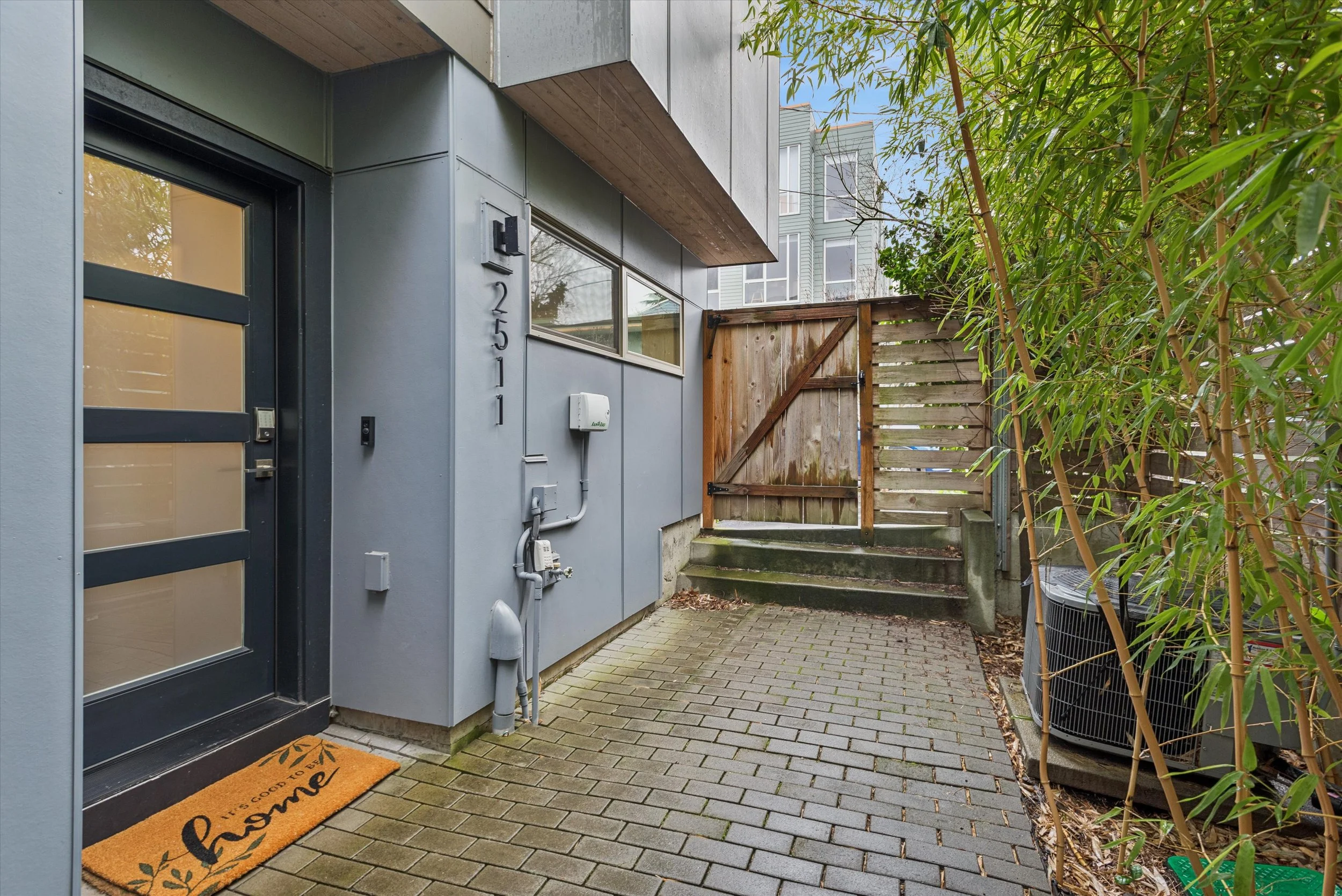 06-SE 29th Ave - Portland - 026.jpg