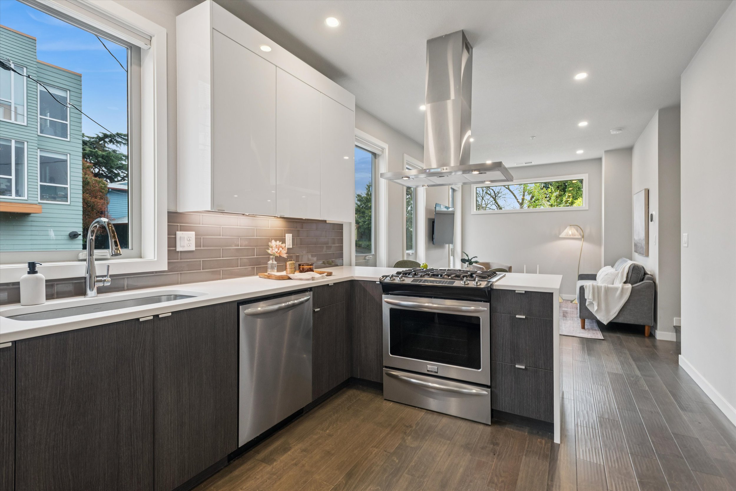 13-SE 29th Ave - Portland - 061.jpg