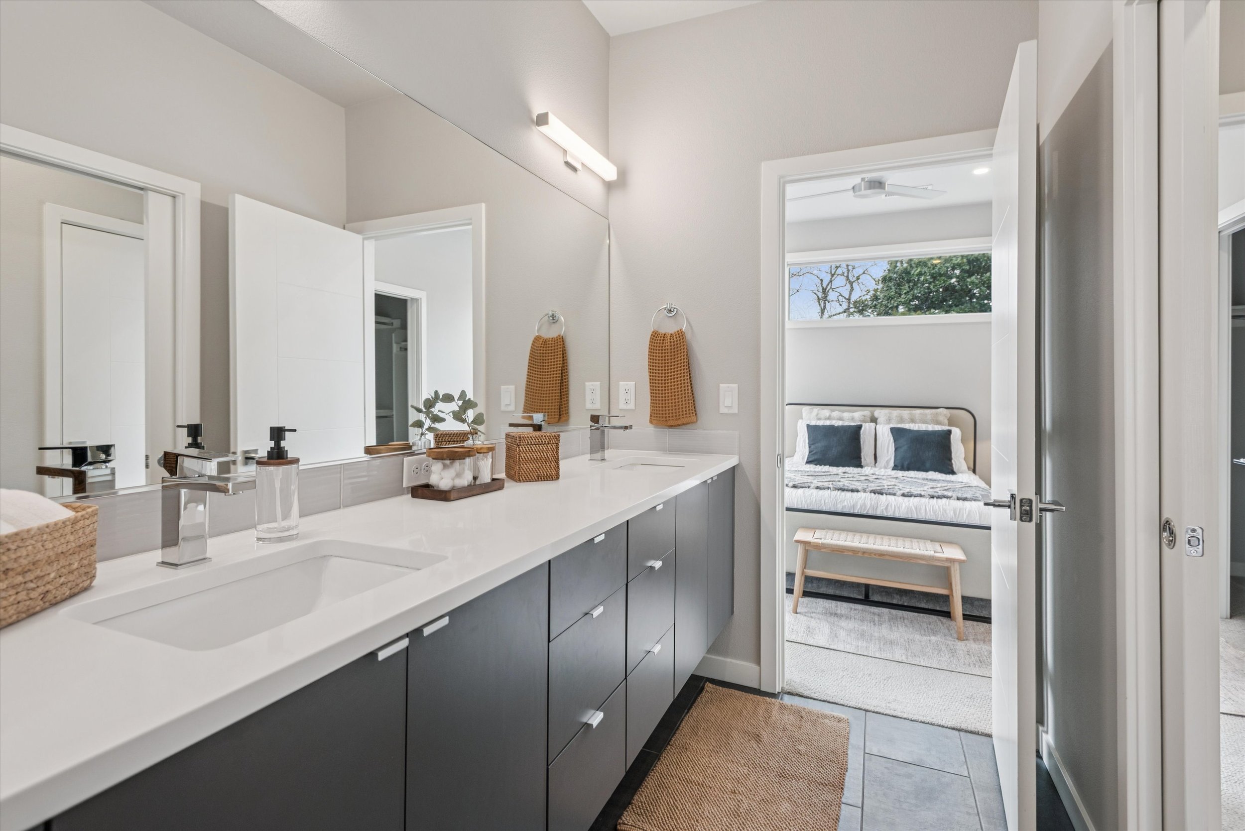 32-SE 29th Ave - Portland - 156.jpg