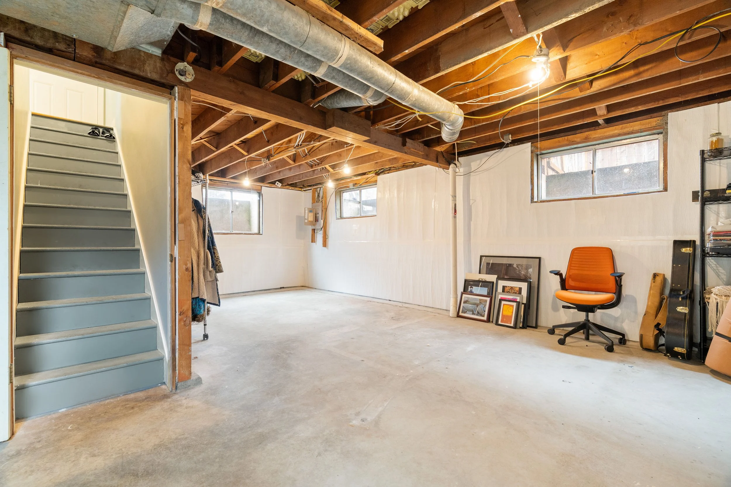 09a_Basement.jpg