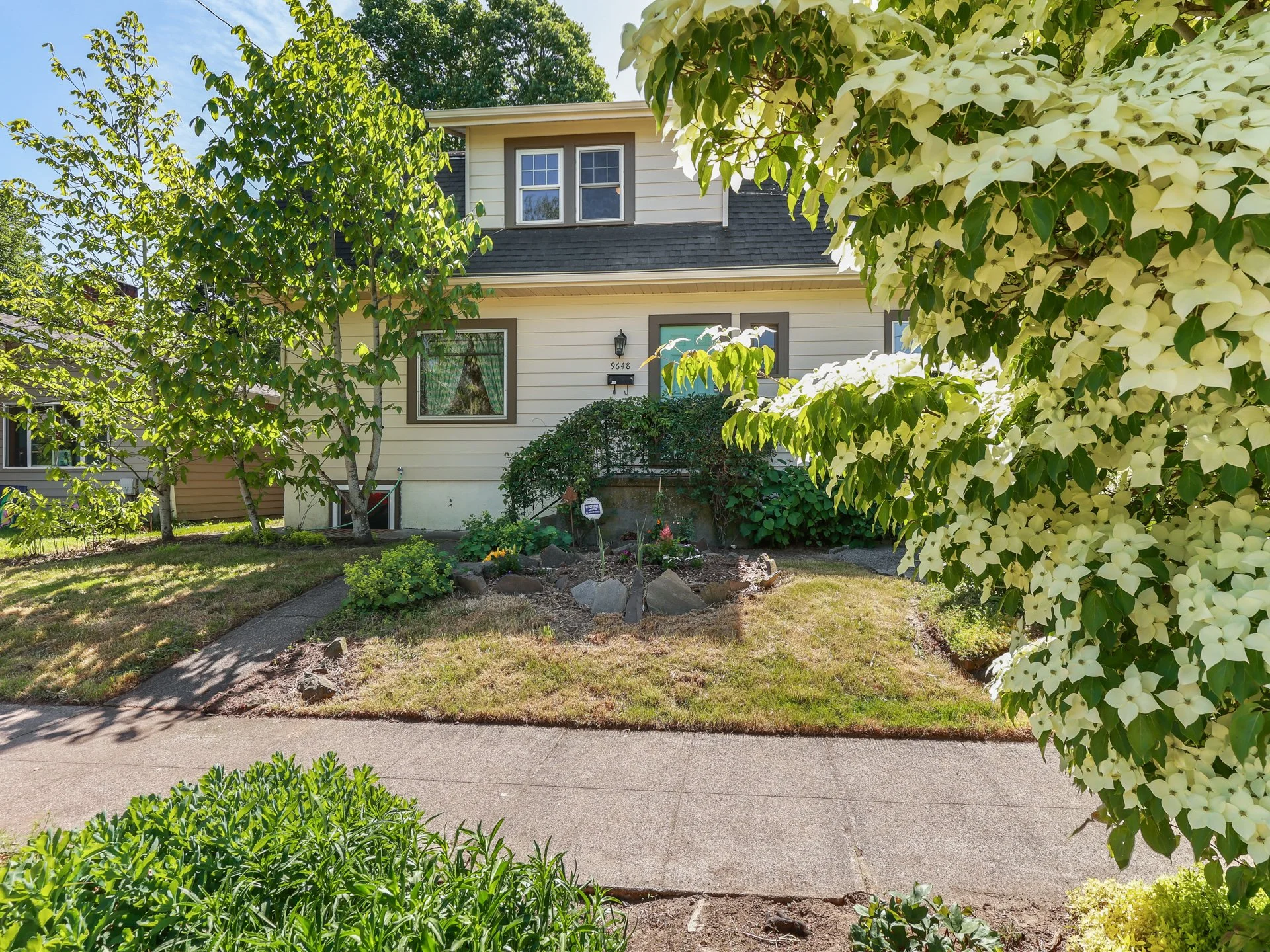 9648 N Central St - MLS-2.jpg