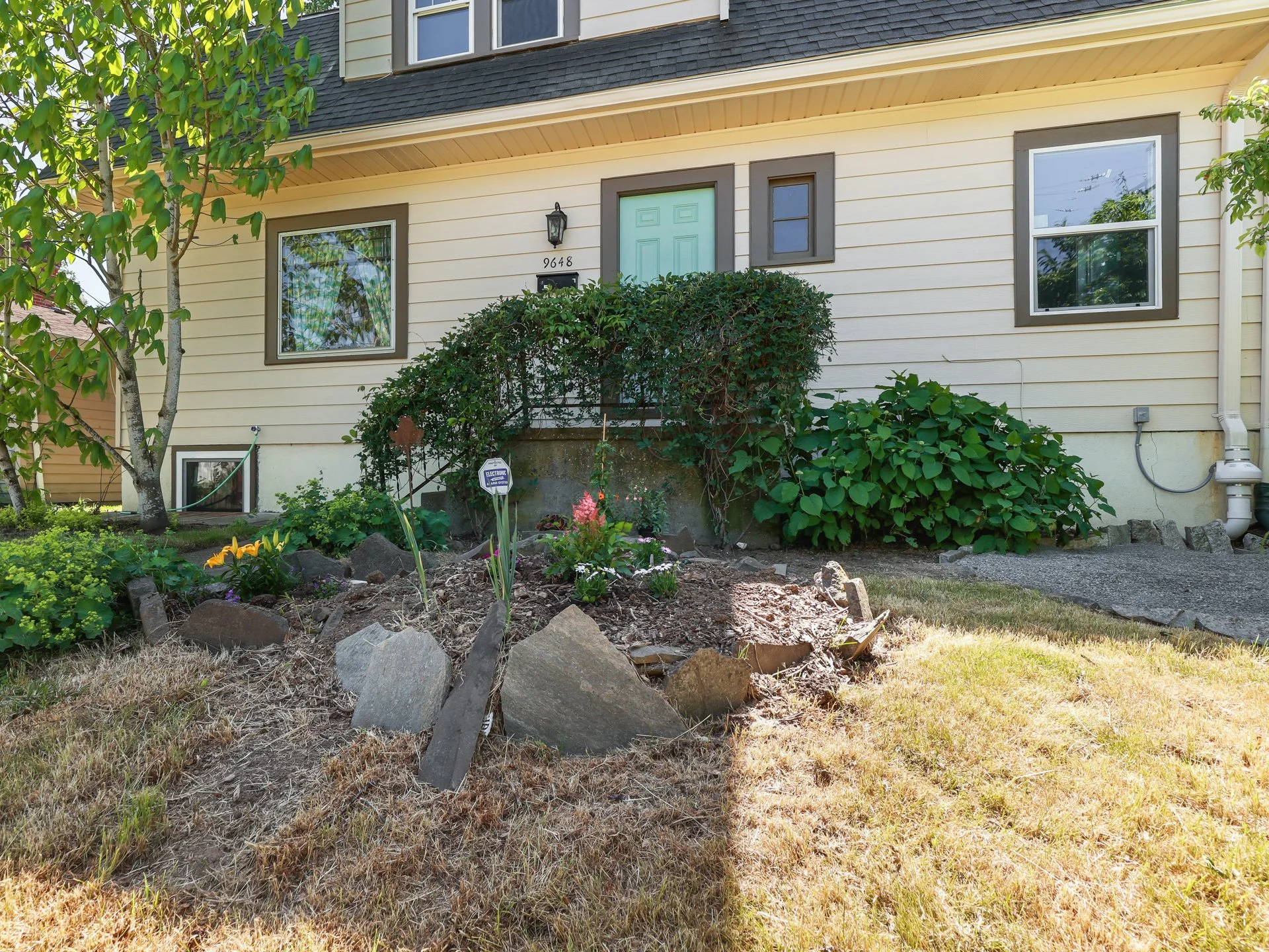 9648 N Central St - MLS-7.jpg