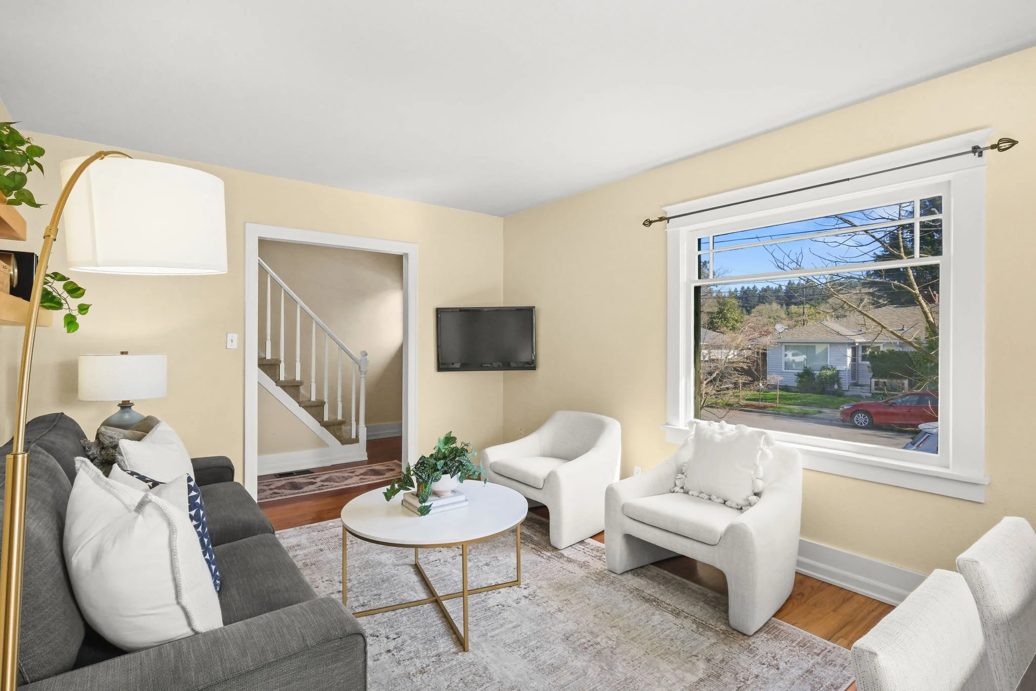 9648 N Central St-4.jpg