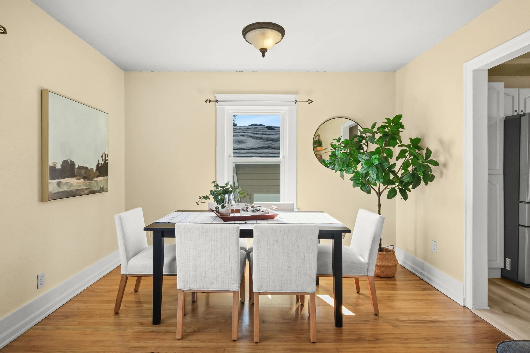 9648 N Central St-5.jpg