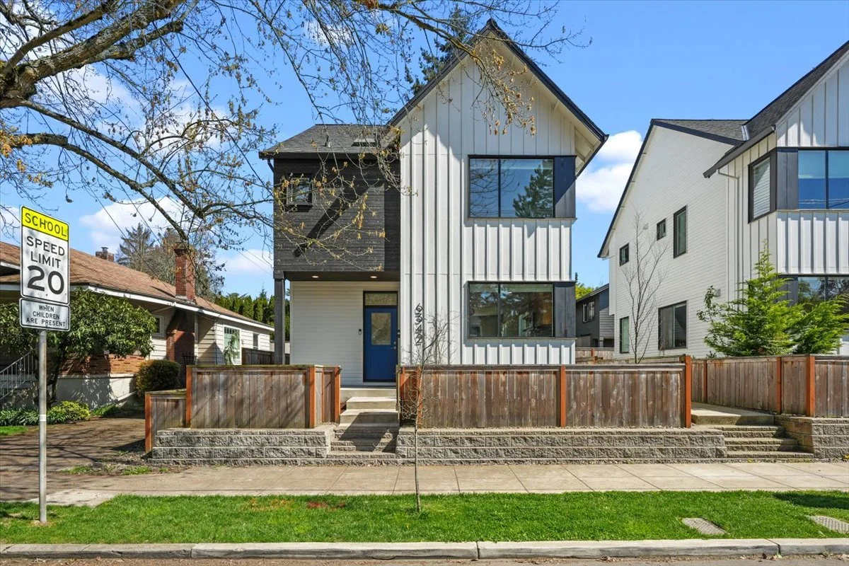 02-6342 NE 33rd Ave unit a-4.jpg