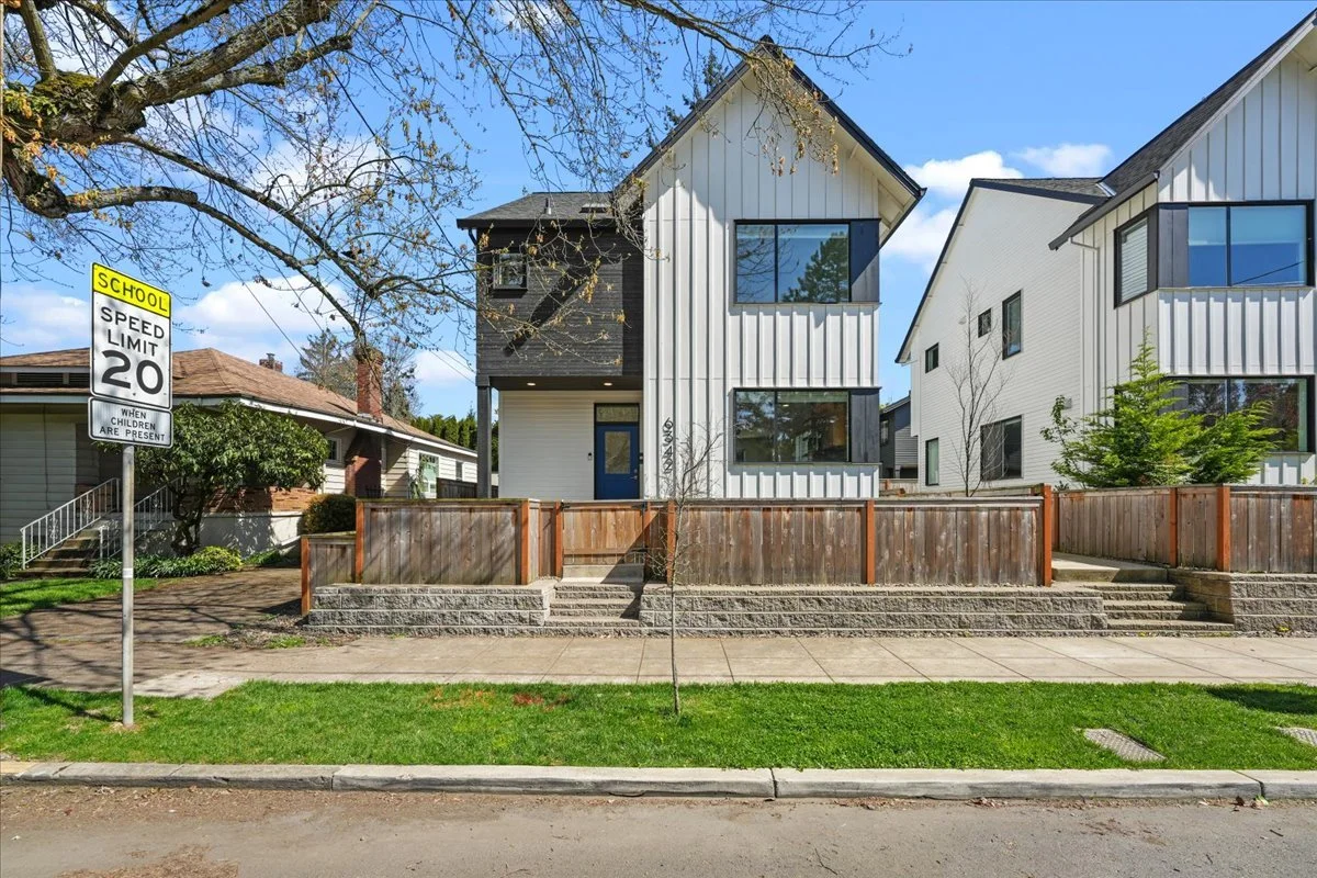 05-6342 NE 33rd Ave unit a-6.jpg