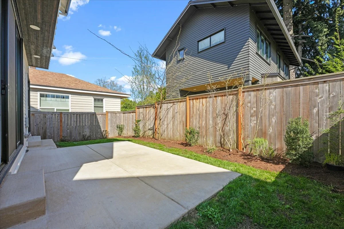 08-6342 NE 33rd Ave unit a-11.jpg