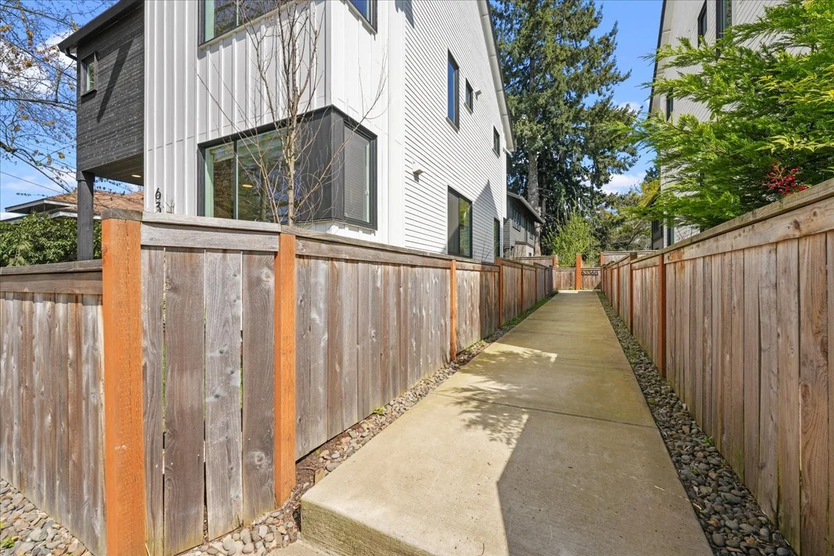 12-6342 NE 33rd Ave unit a-43.jpg