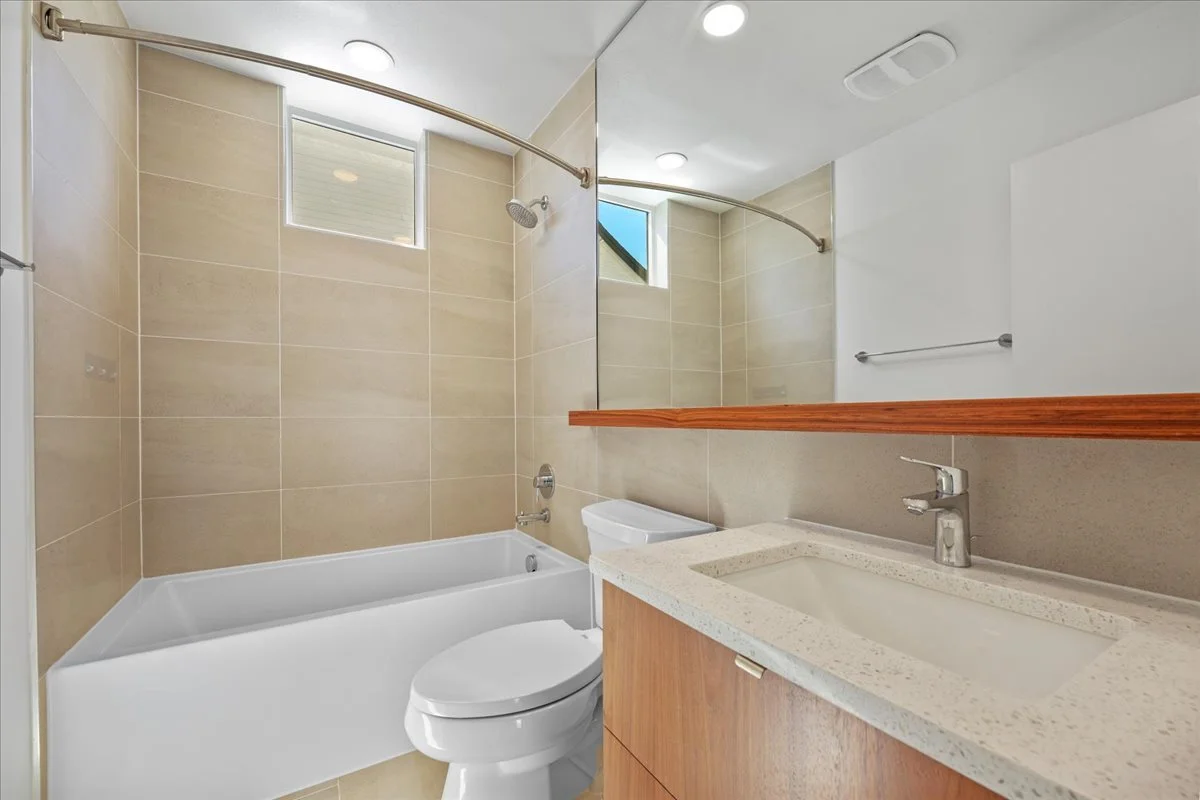 31-6342 NE 33rd Ave unit a-31.jpg