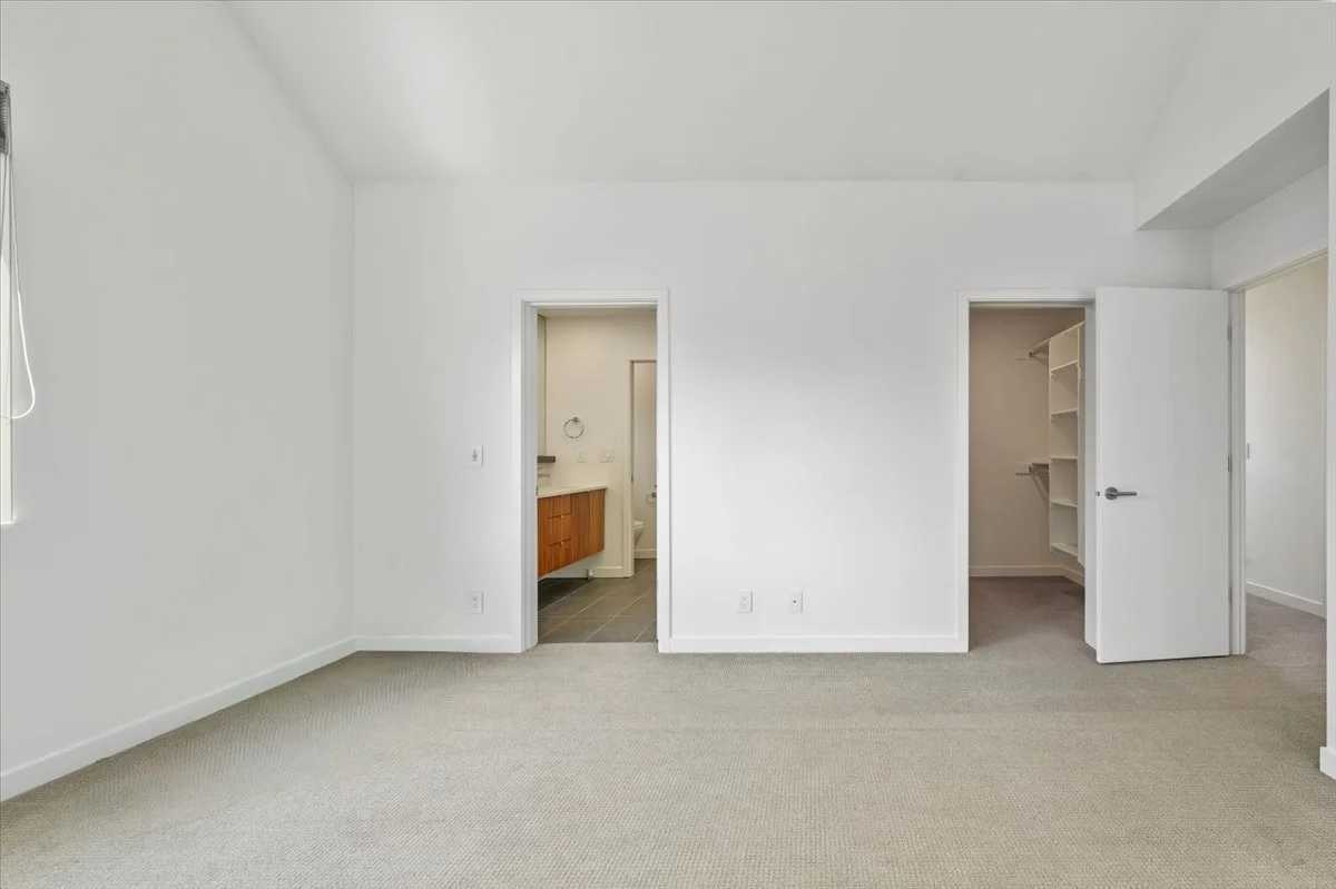 37-6342 NE 33rd Ave unit a-37.jpg