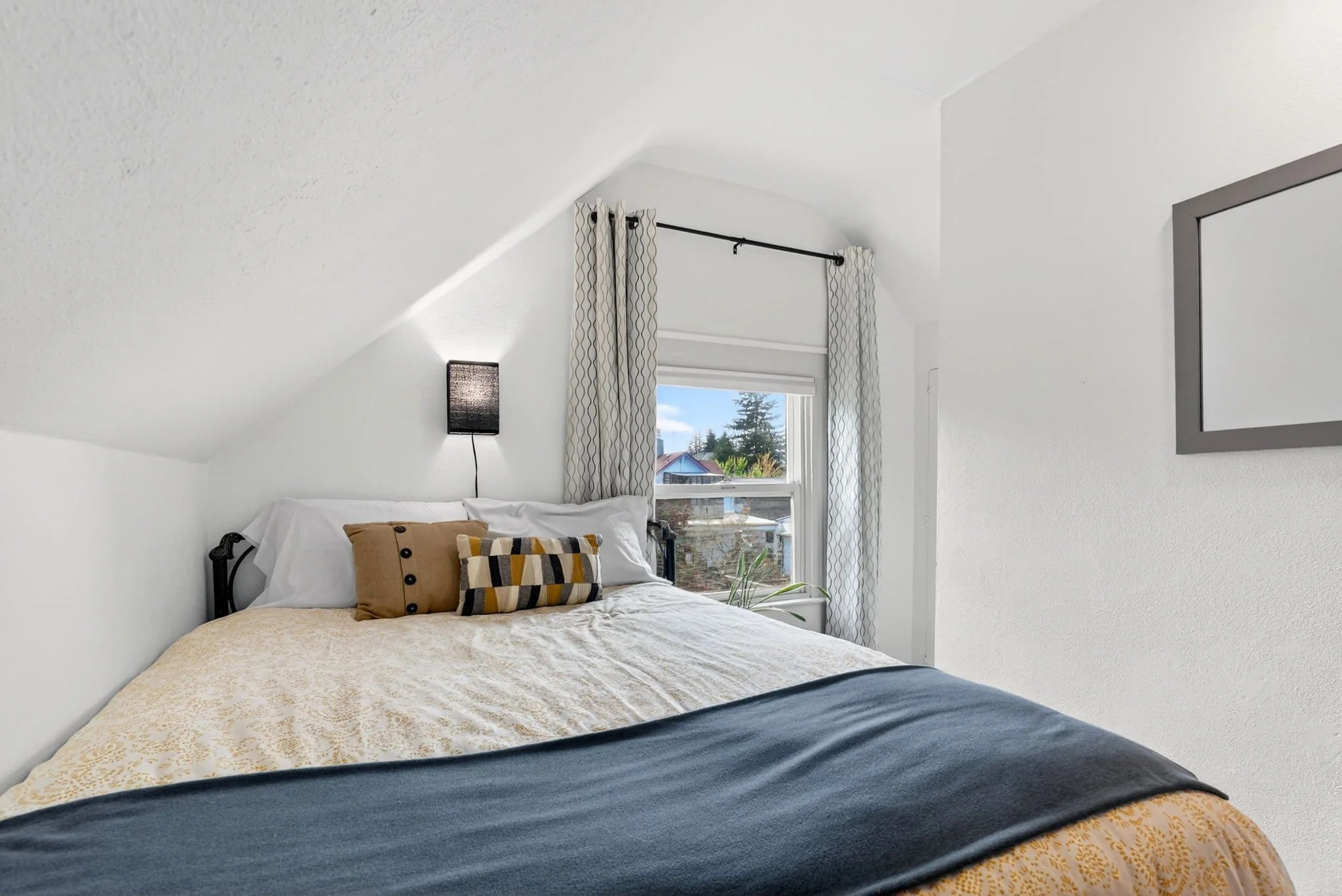 6124 NE Hoyt St-49.jpg