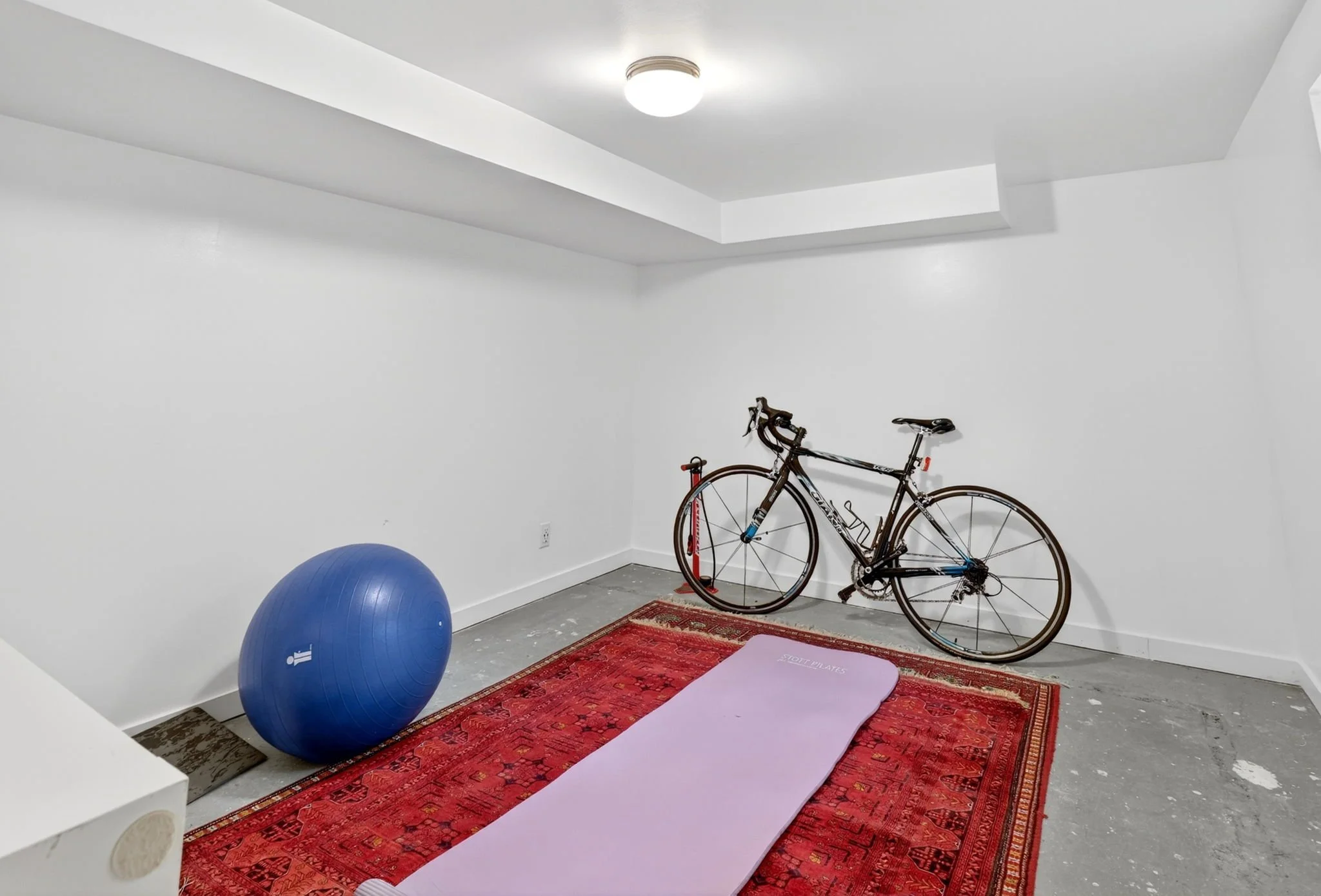 6124 NE Hoyt St-58.jpg