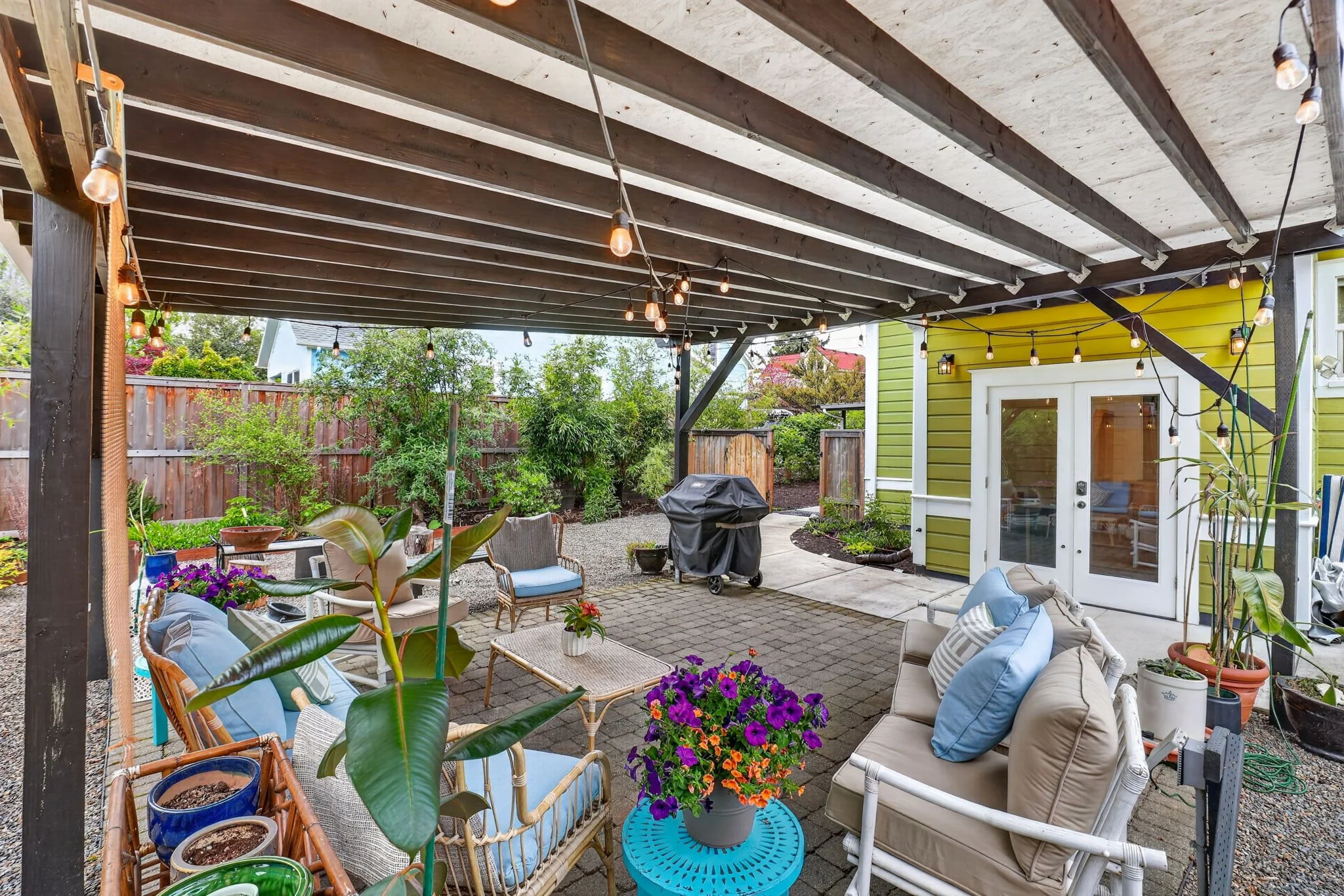 6124 NE Hoyt St-65.jpg