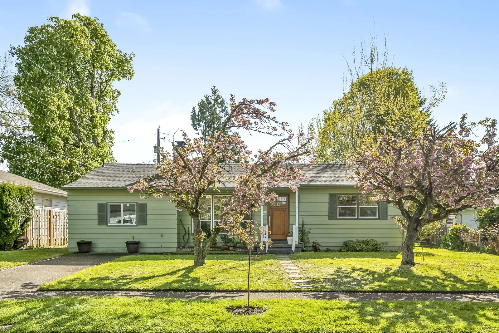 Charming Remodeled Beaverton 1950’s Ranch