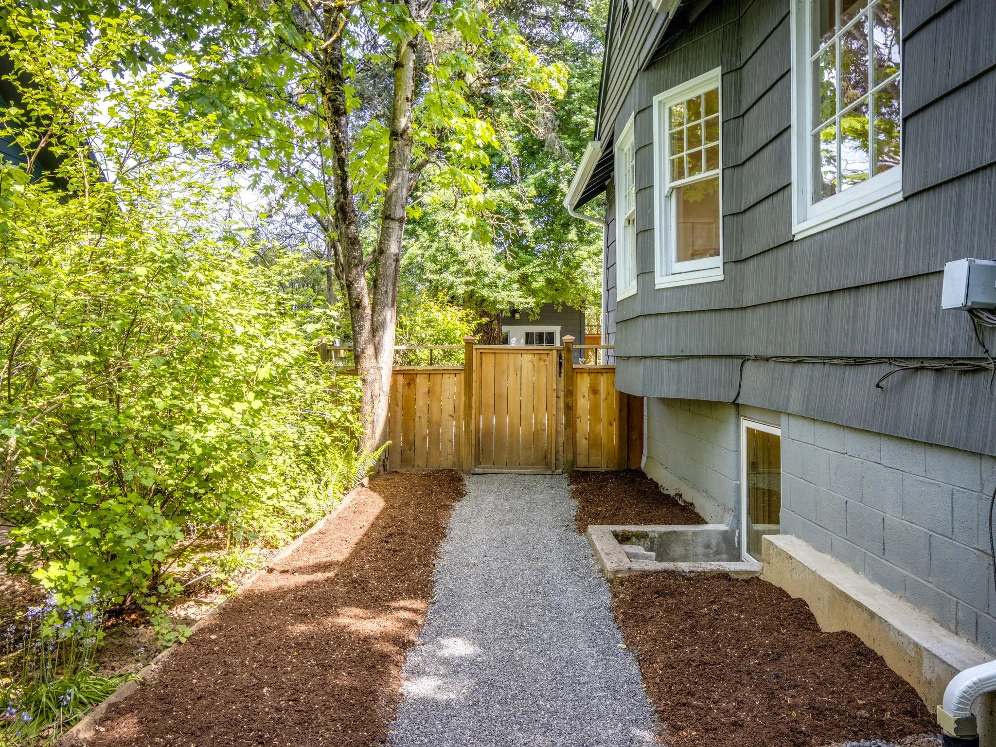 5506 NE 32nd Pl, Portland-6.jpg