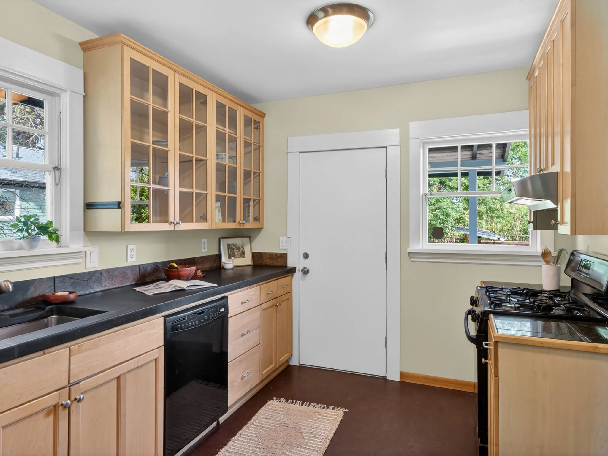 5506 NE 32nd Pl, Portland-16.jpg