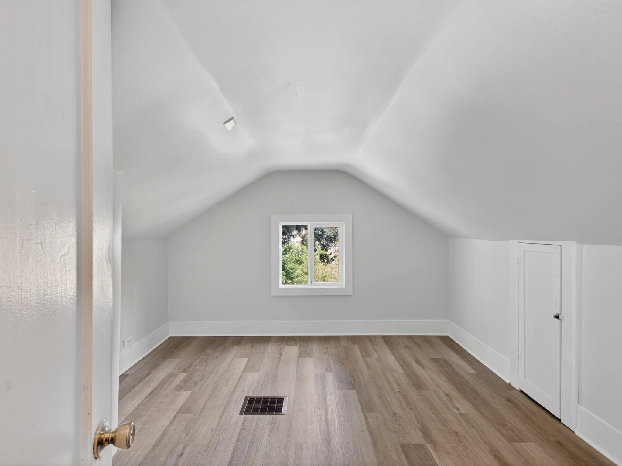 5506 NE 32nd Pl, Portland-26.jpg